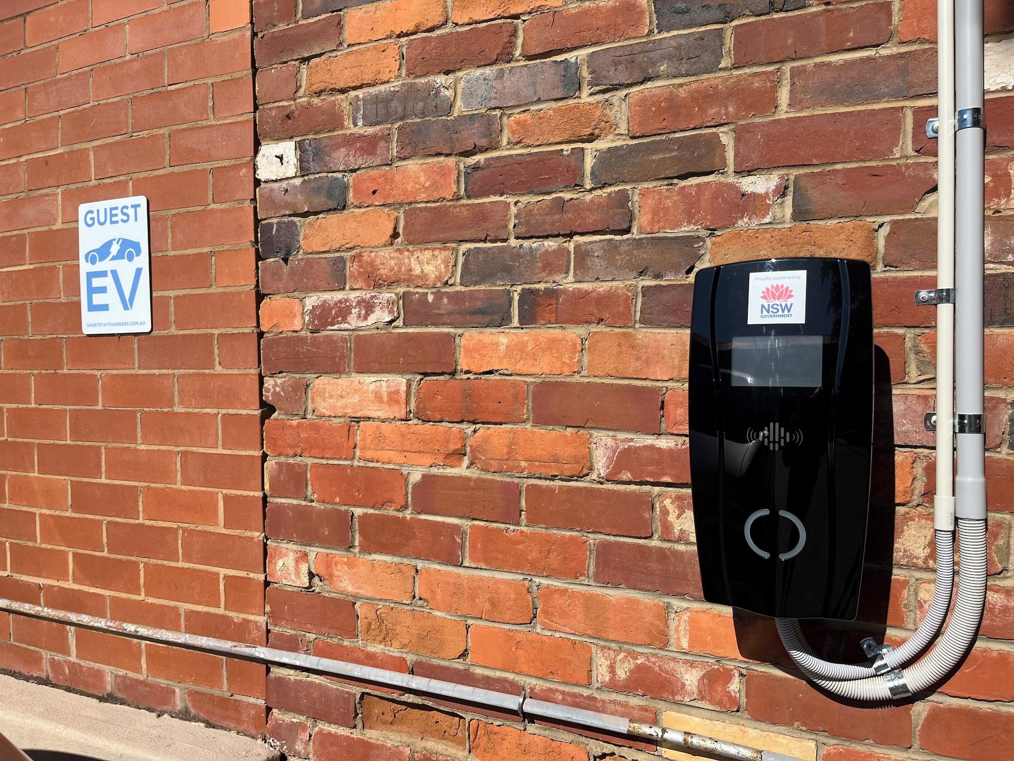 Vista Exterior Albury Regent Motel