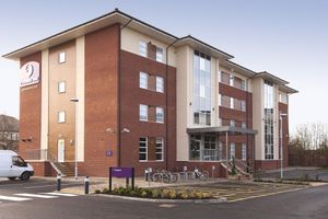 Alojamiento - Premier Inn Burton On Trent Central
