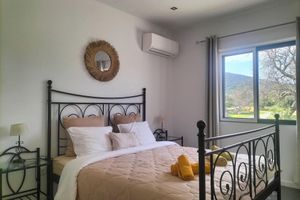 Alquiler Vacacional - Modern villa amid almond orchard with private pool, 15 minutes from Fuseta Beach