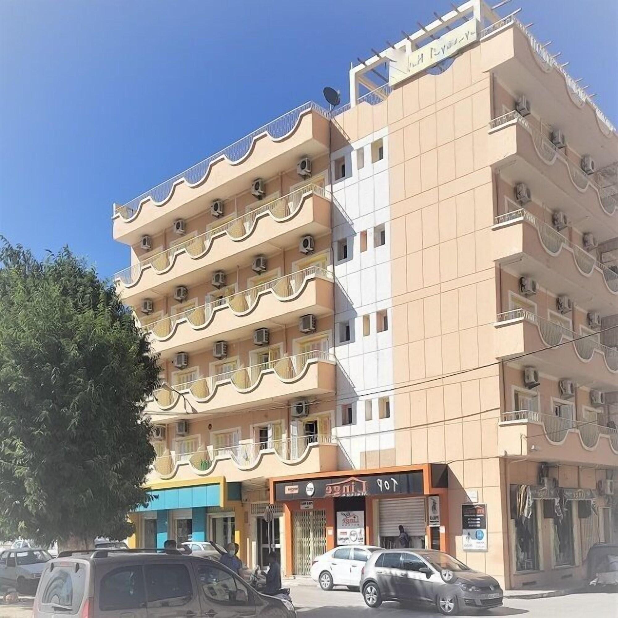 Varios Hotel el Hayat