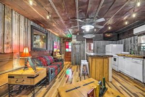 Alquiler Vacacional - Georgia Farm Vacation Rental Cabin ~ 12 Mi to Rome