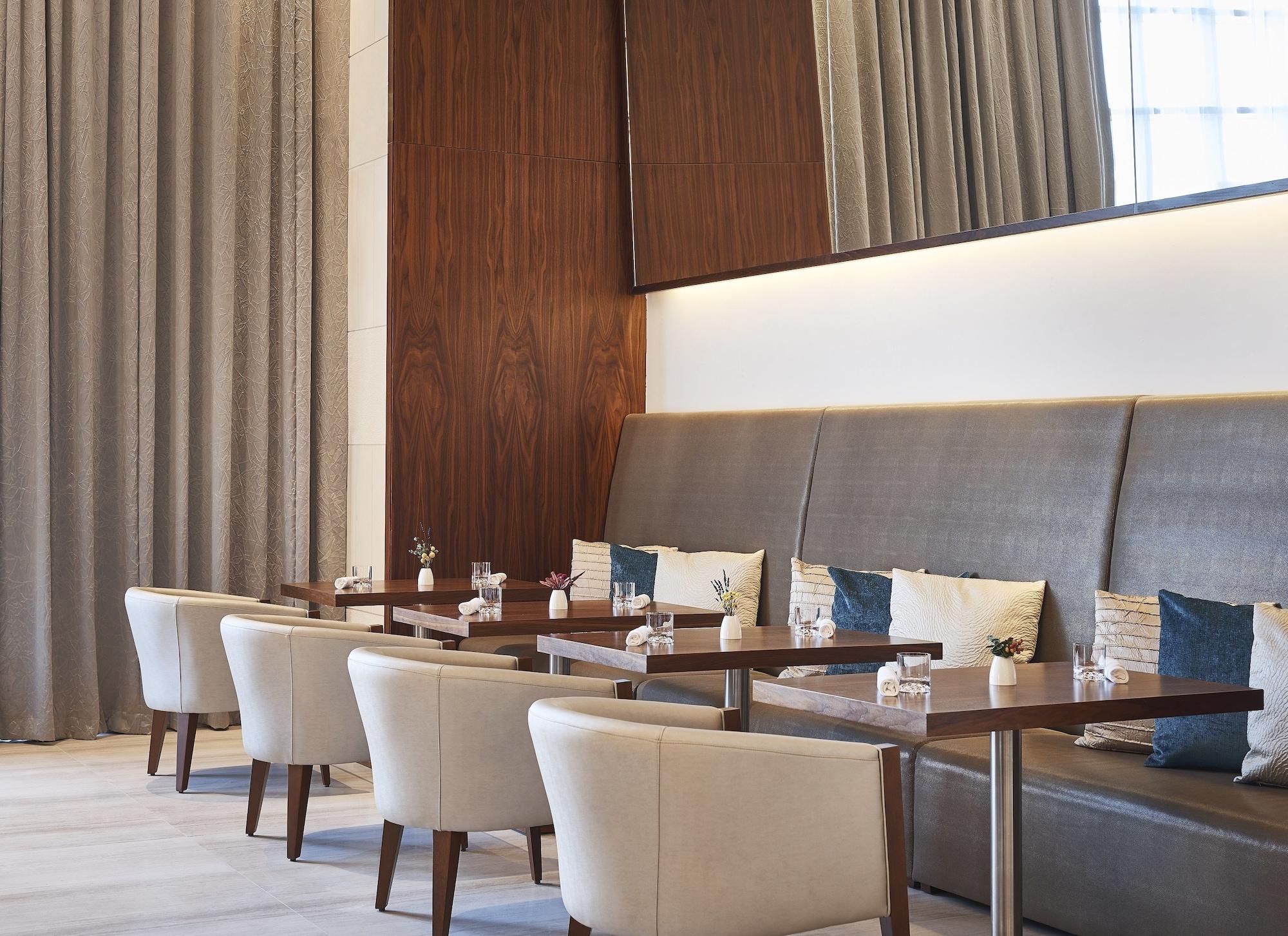 Bar/Salón Hilton Dubai Al Habtoor City