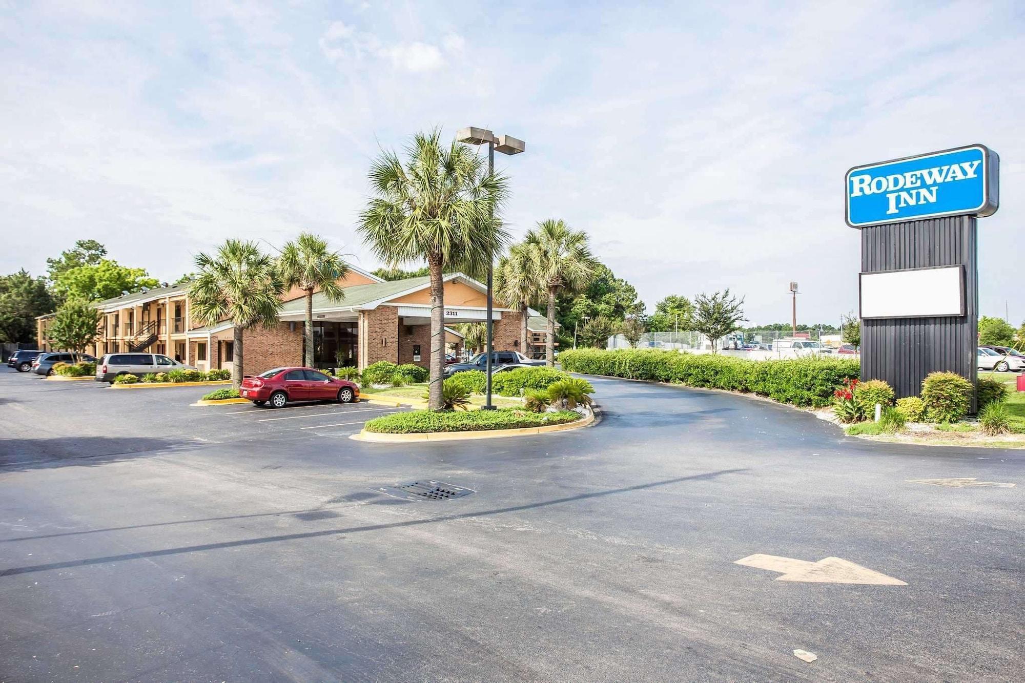 Vista Exterior Rodeway Inn North Charleston - Ashley Phosphate