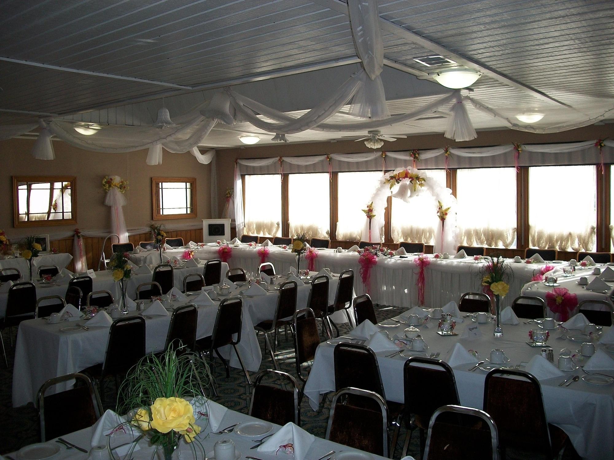 Salón de Baile Howard Johnson by Wyndham Lindsay