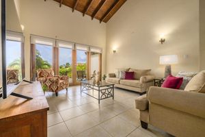 Alquiler Vacacional - 4BR Villa Short Walk to Beach in Amazing Location