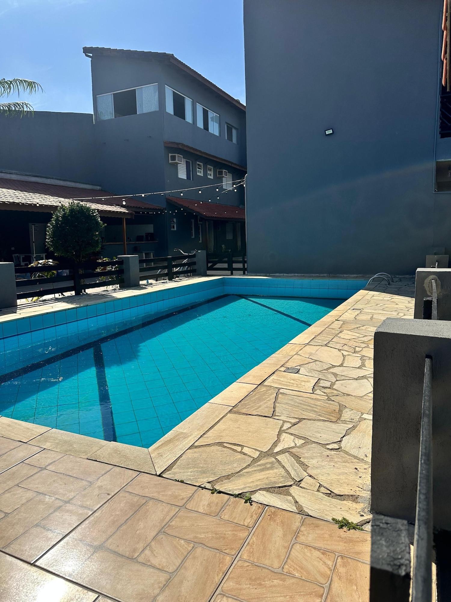 Vista Exterior pousada ohana