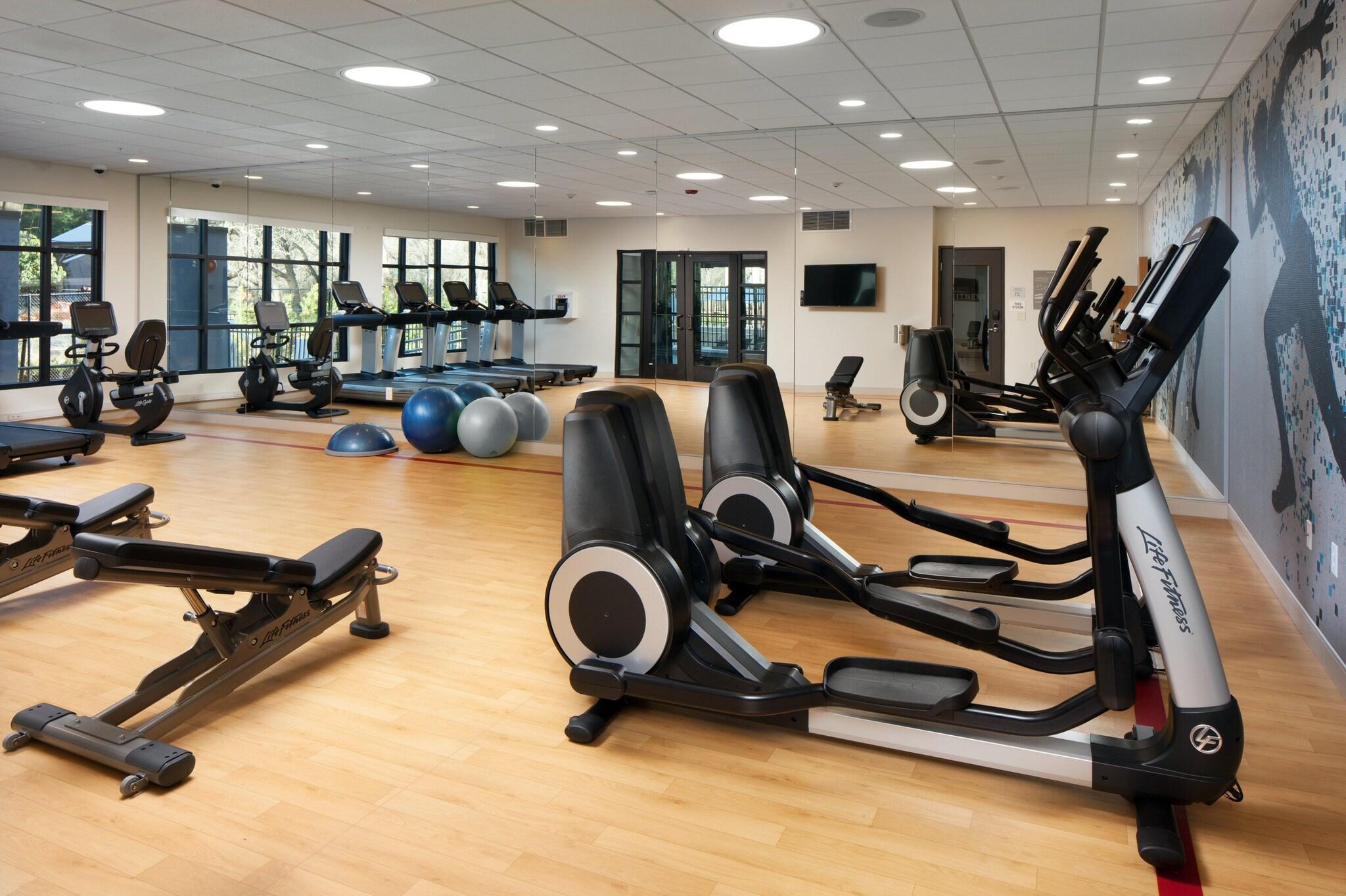 Gimnasio Sheraton Redding Hotel at the Sundial Bridge