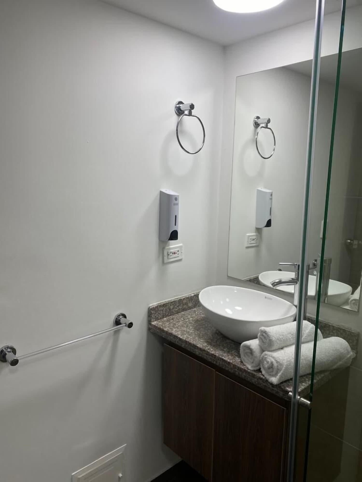 Equipamiento de Habitación Spacio30