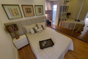 Alquiler Vacacional - Exclusive Urban Retreat: Stunning Luxury Apartment with Breathtaking Views