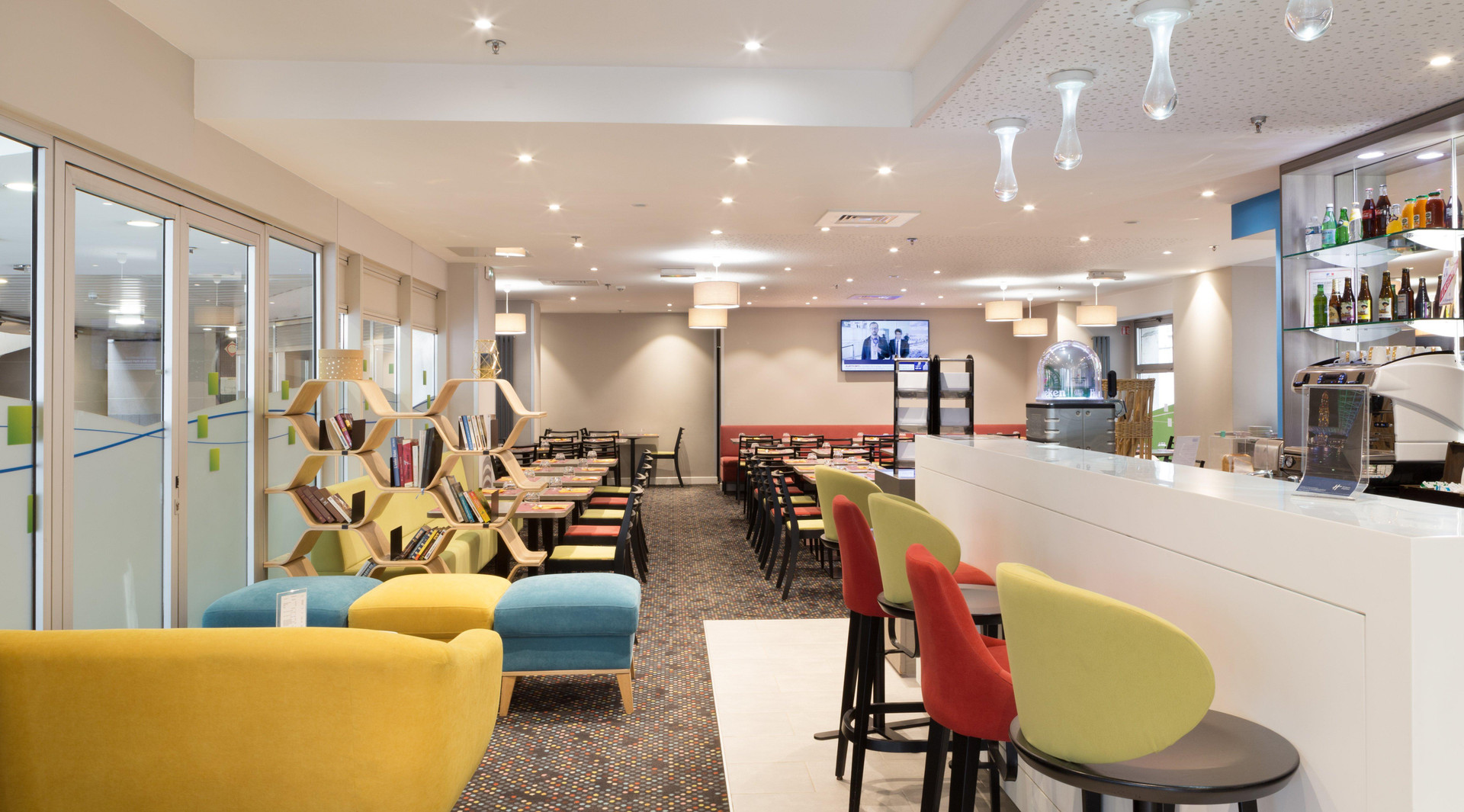 Bar/Salón Holiday Inn Express Amiens by IHG