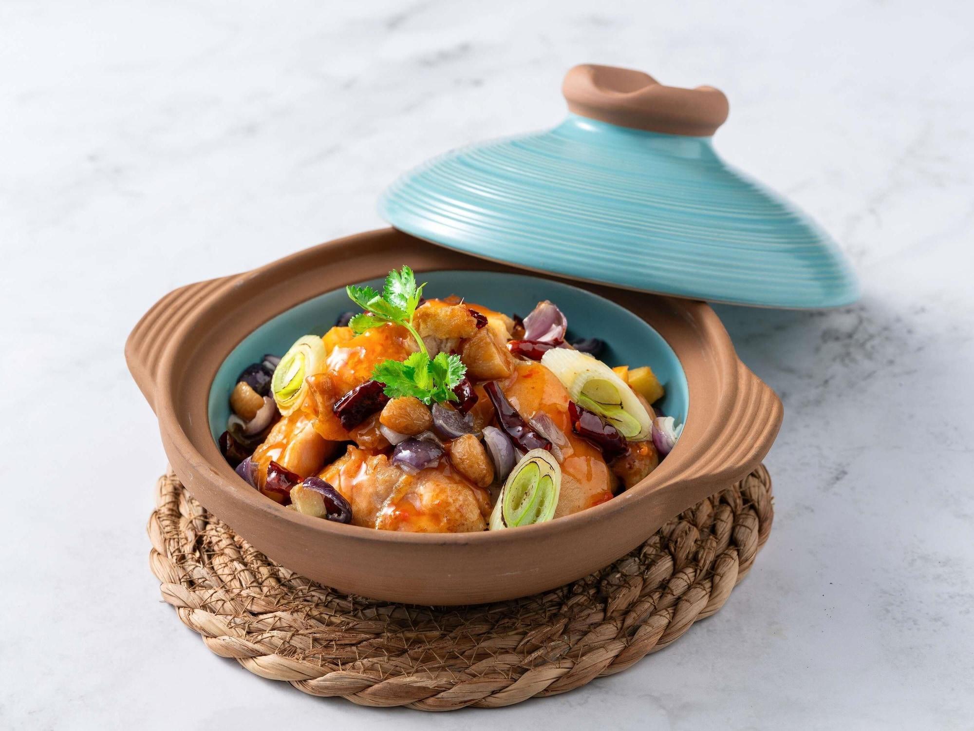 Restaurant Grand Mercure Singapore Roxy