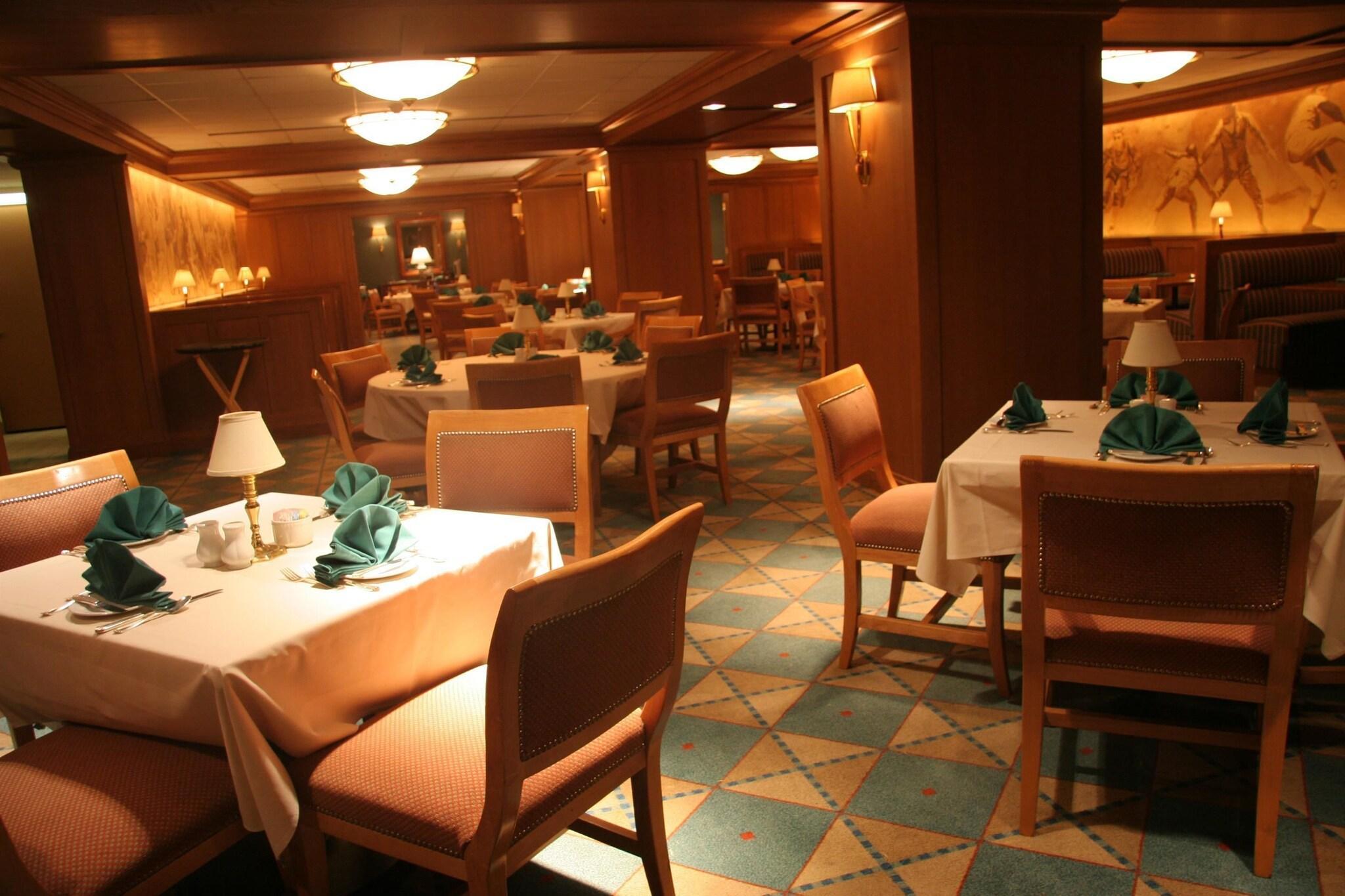 Restaurant Missouri Athletic Club