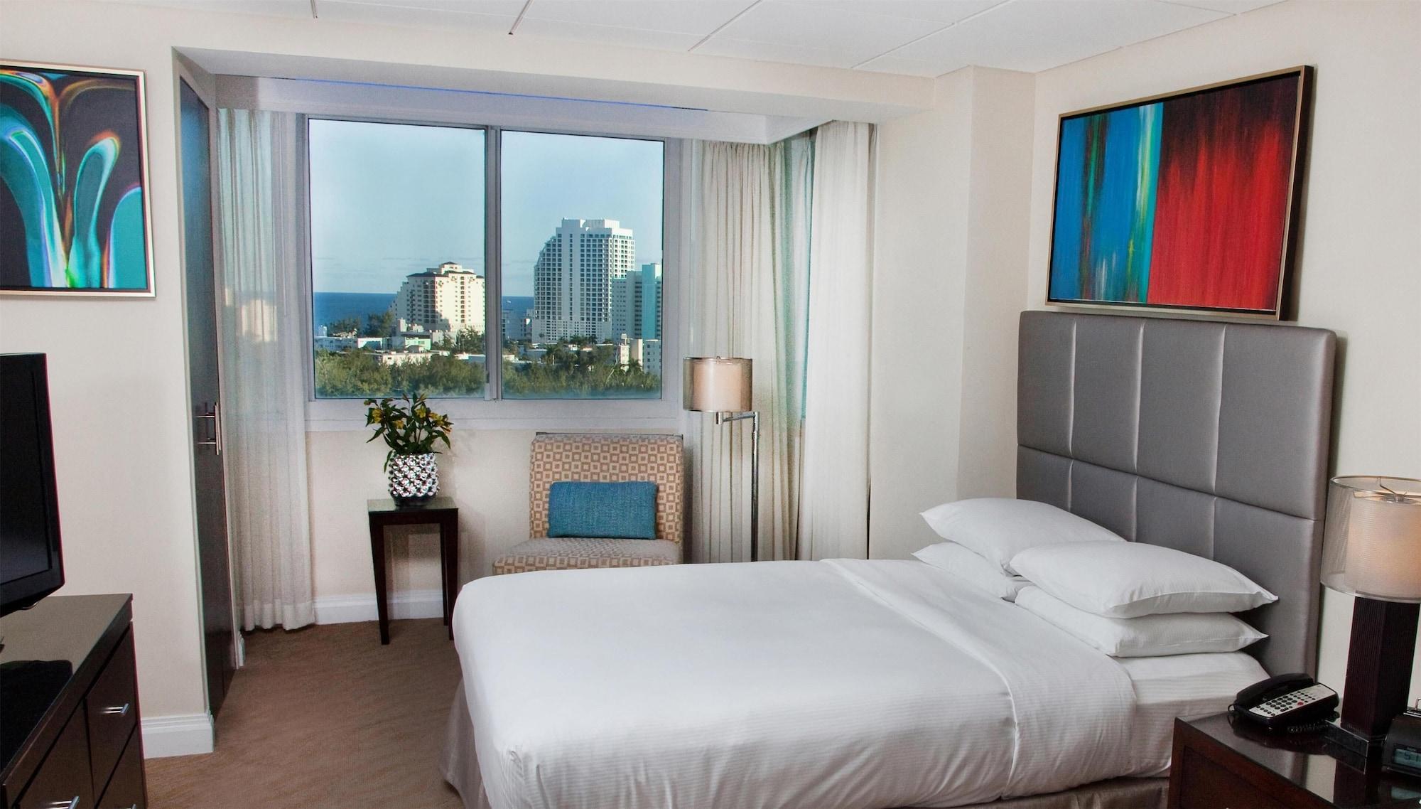 Habitación GALLERYone- A DoubleTree Suites by Hilton Hotel