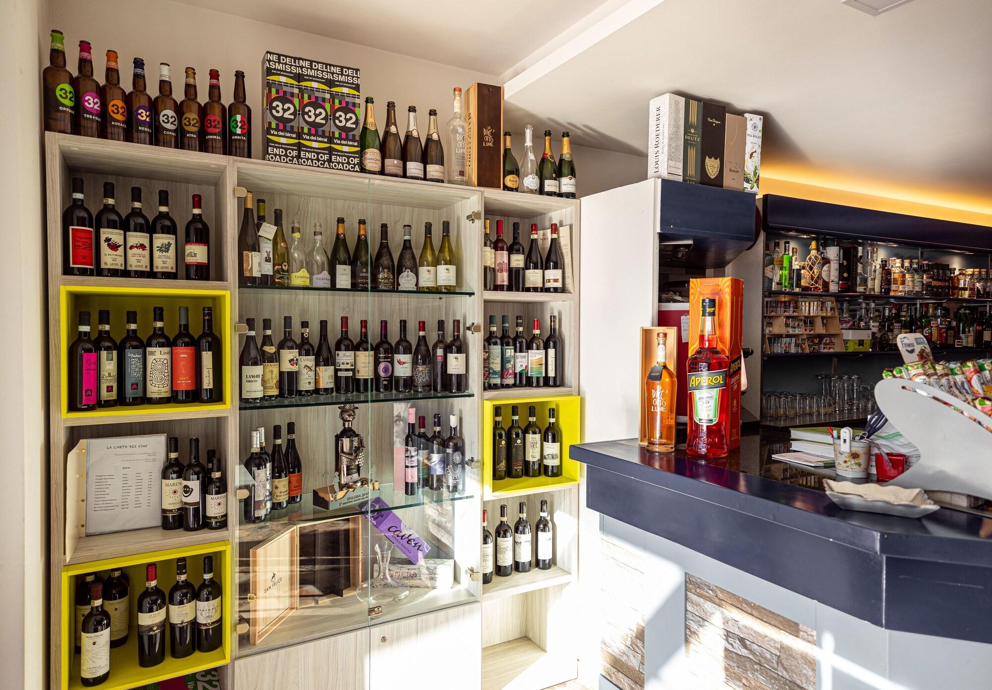 Bar/Salón La Svolta