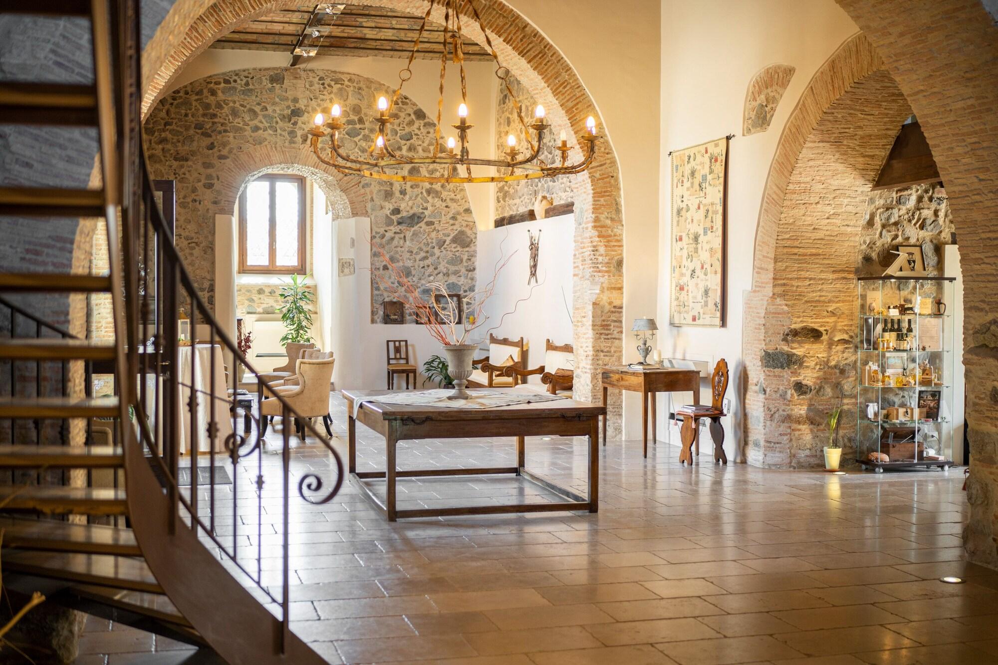 Vista Lobby Tenuta Ciminata Greco