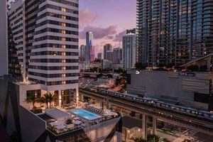Alojamiento - Element Miami Brickell