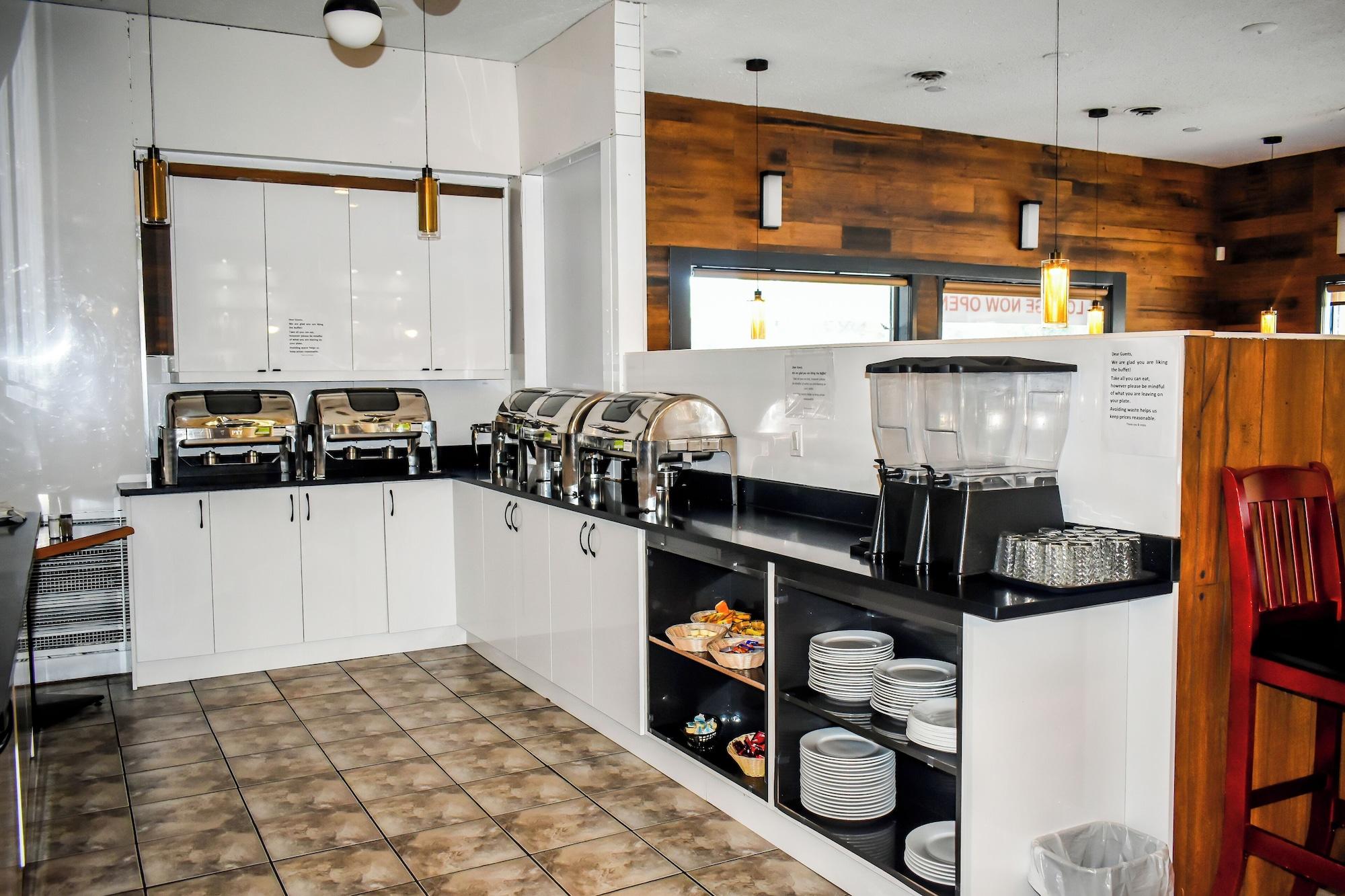 Restaurant Days Inn by Wyndham Sylvan Lake