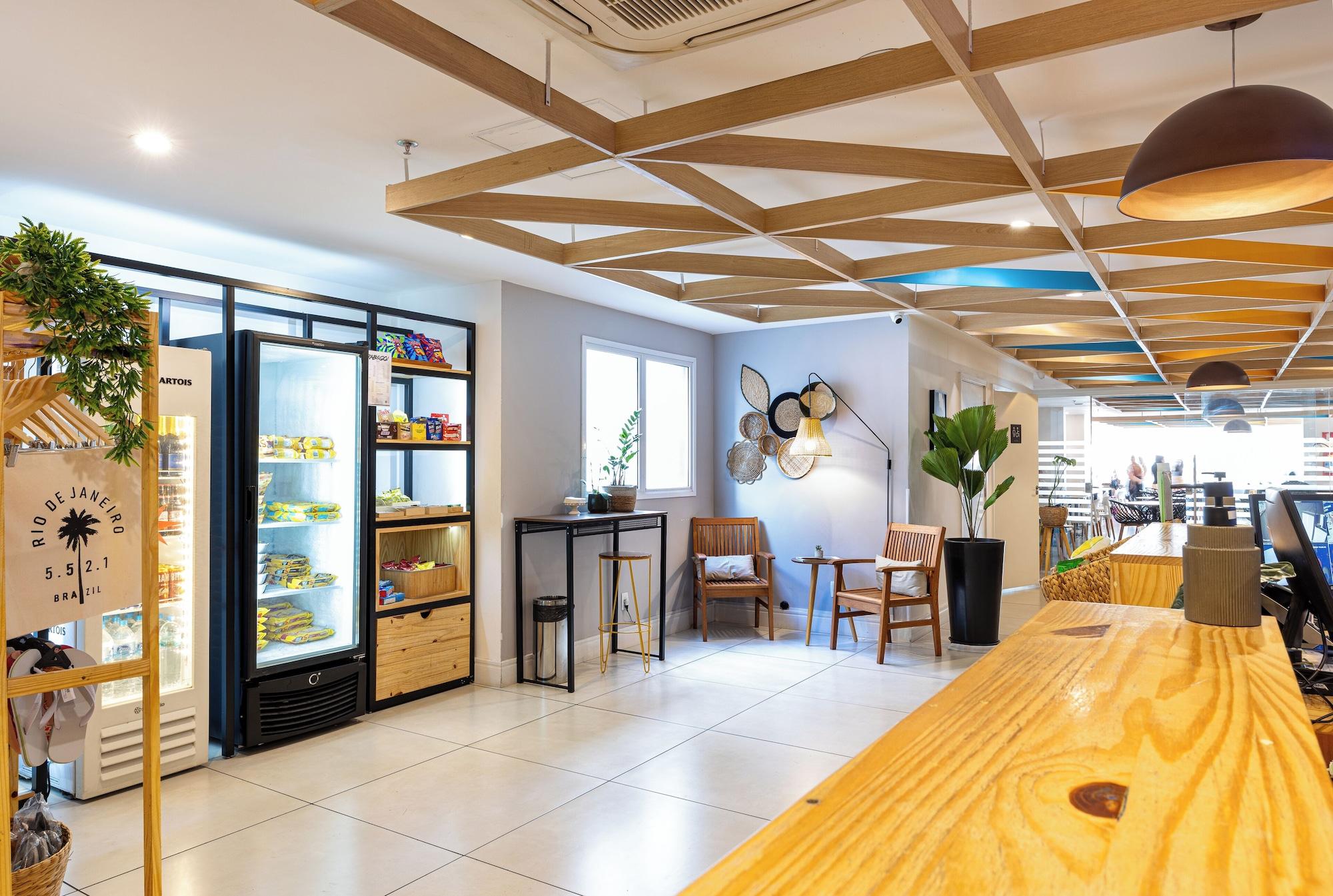 Vista Lobby B&B Hotels Rio de Janeiro Norte