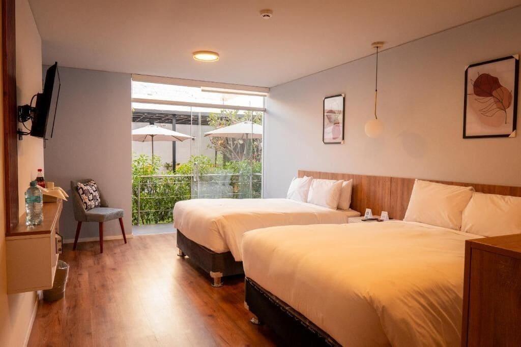 Habitación HUB HOTELS