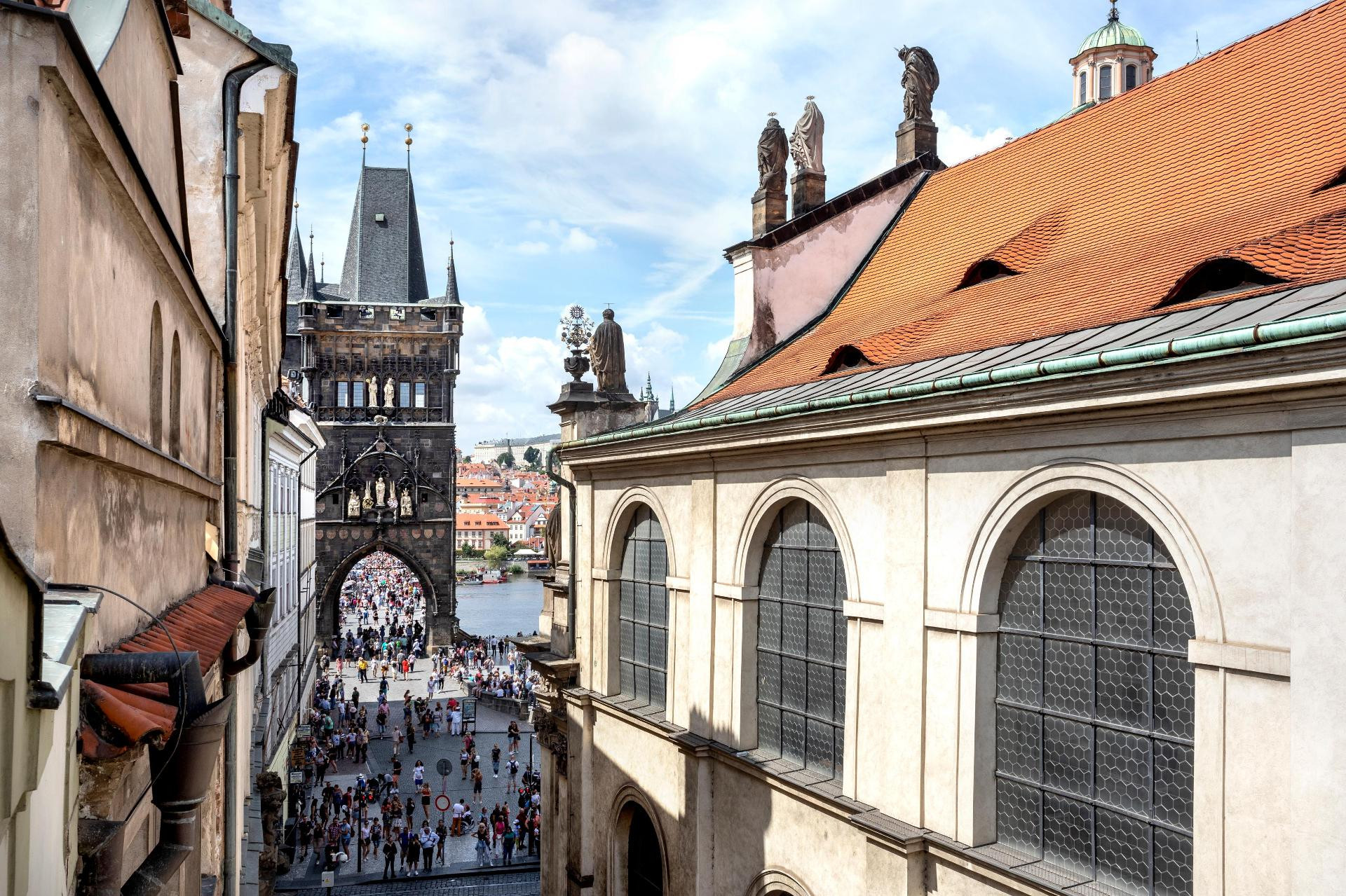 Vista Exterior Hotel U Zlatého Stromu Prague by BHG