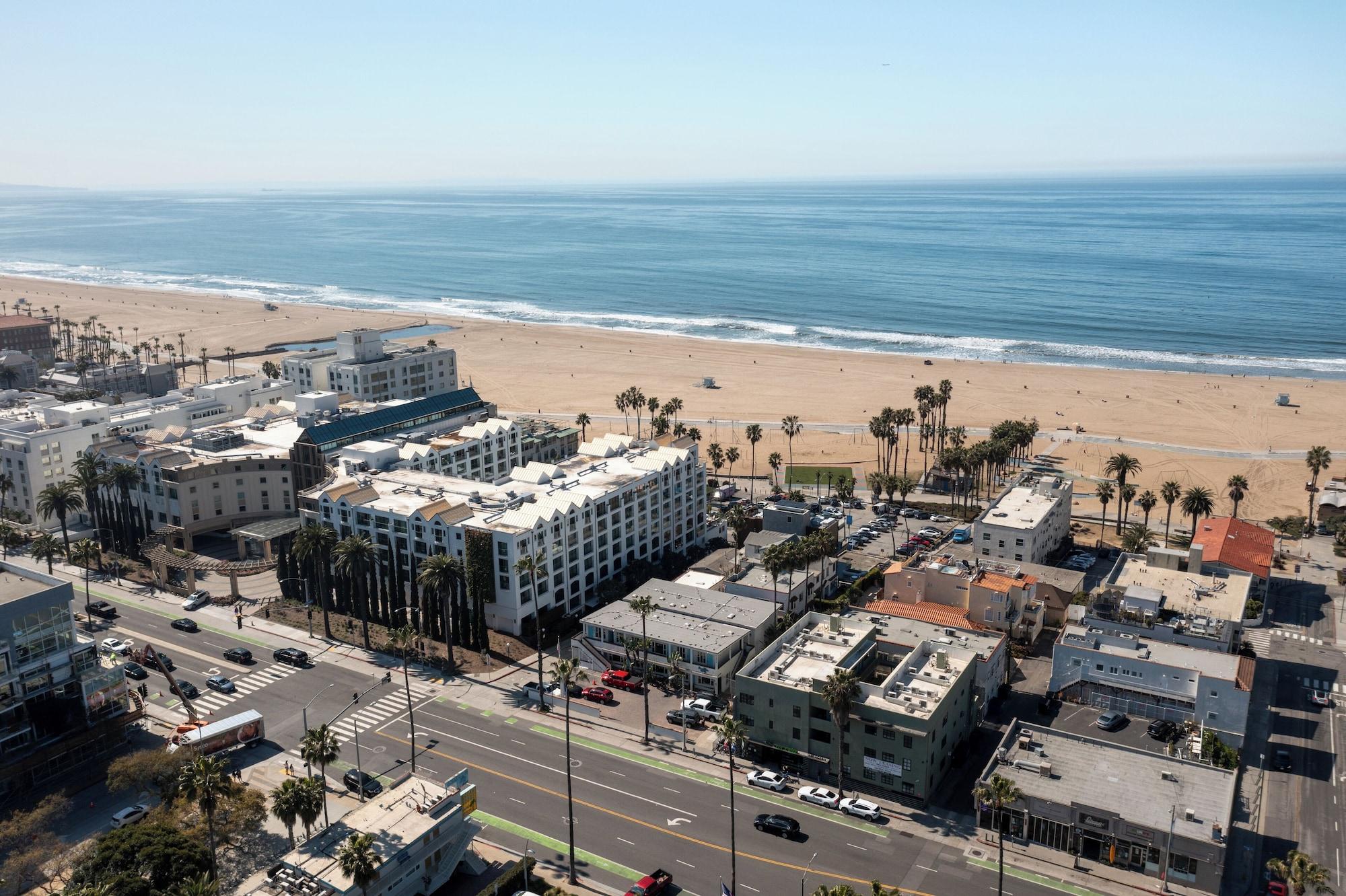 Vista Exterior Sea Blue Hotel