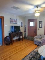 Alquiler Vacacional - Rustic Farmhouse-Walk to Main Street Augusta