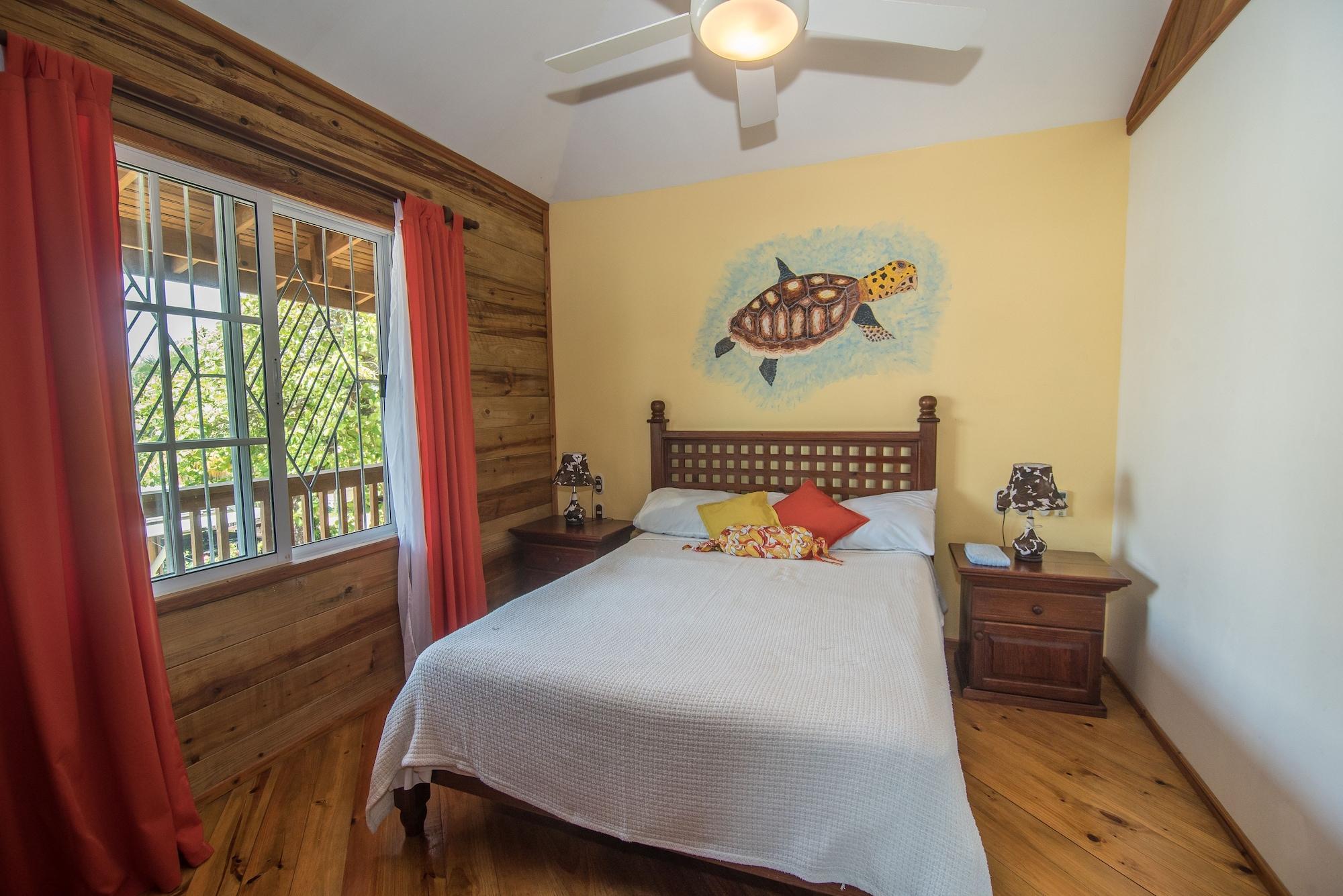 Playa Wikkid Resort