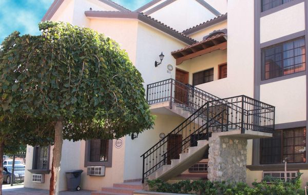 Hotel Suites EL Paseo