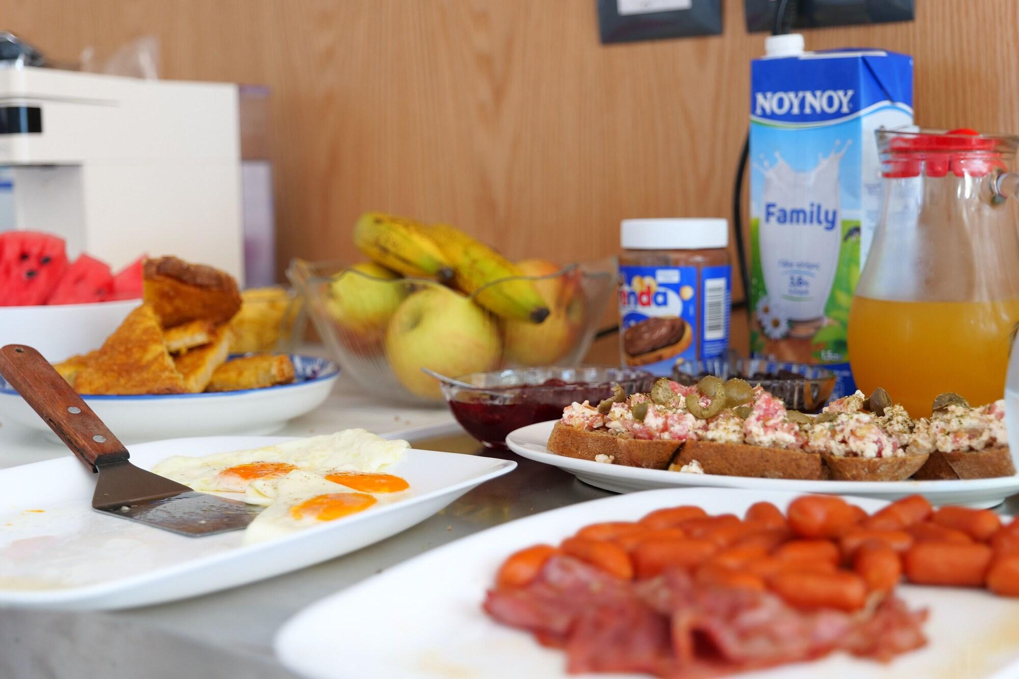 Restaurant Hilltop Heaven Hotel