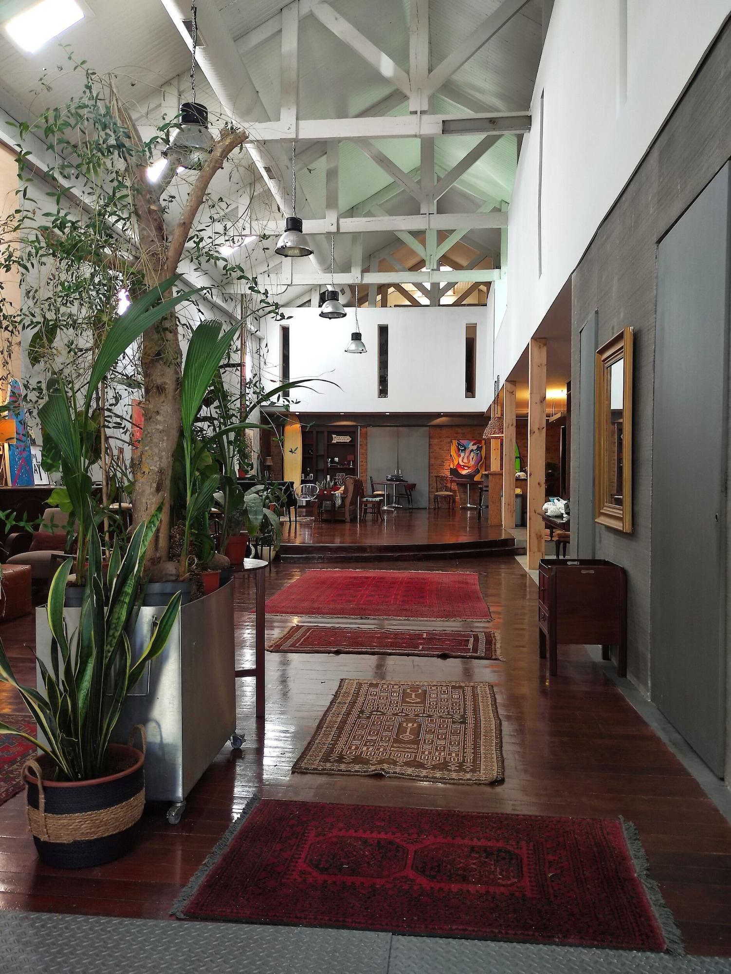 Vista Lobby Caruma Surf Hostel & Suites