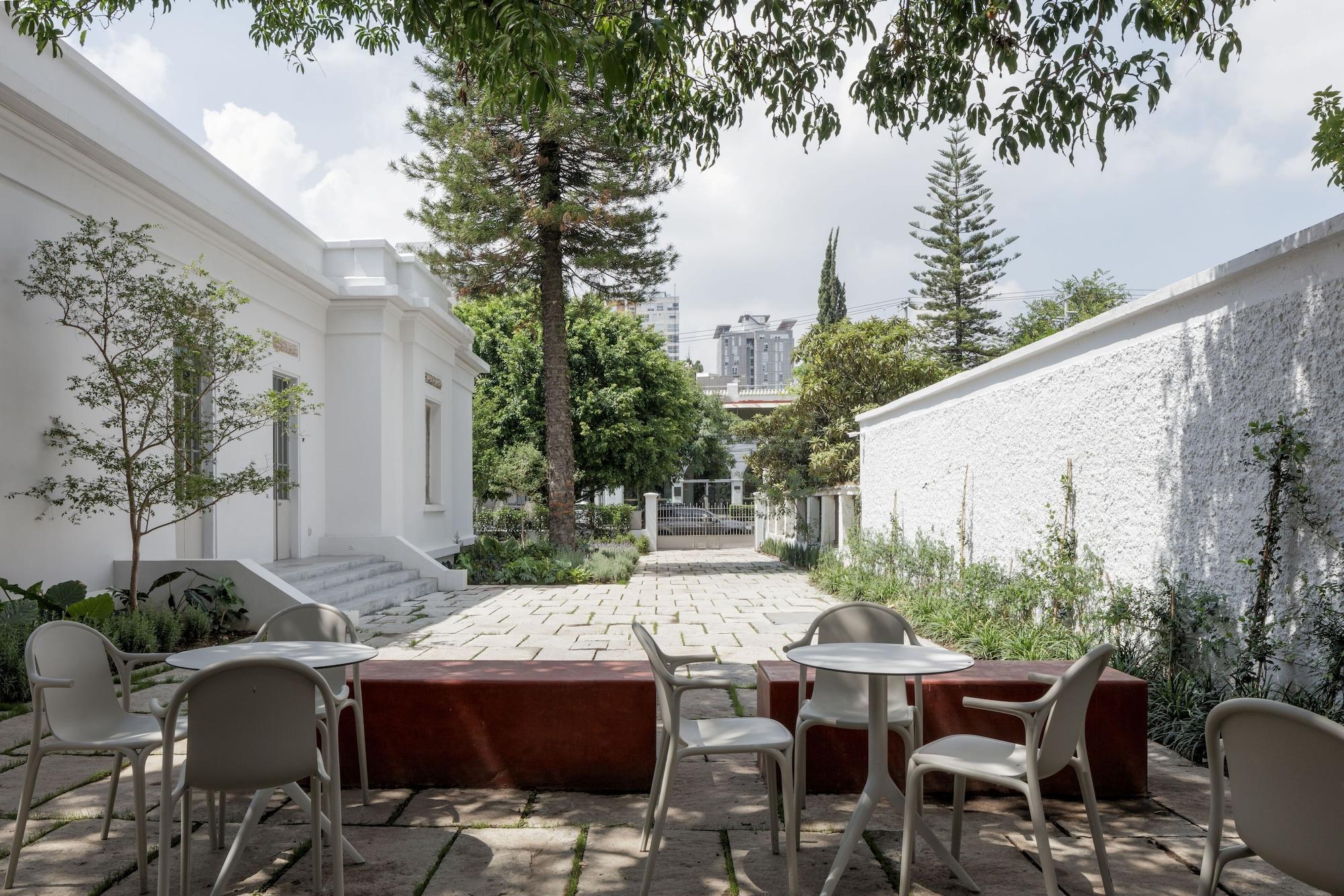 Bar/Salón Casa Bosque Eduviges