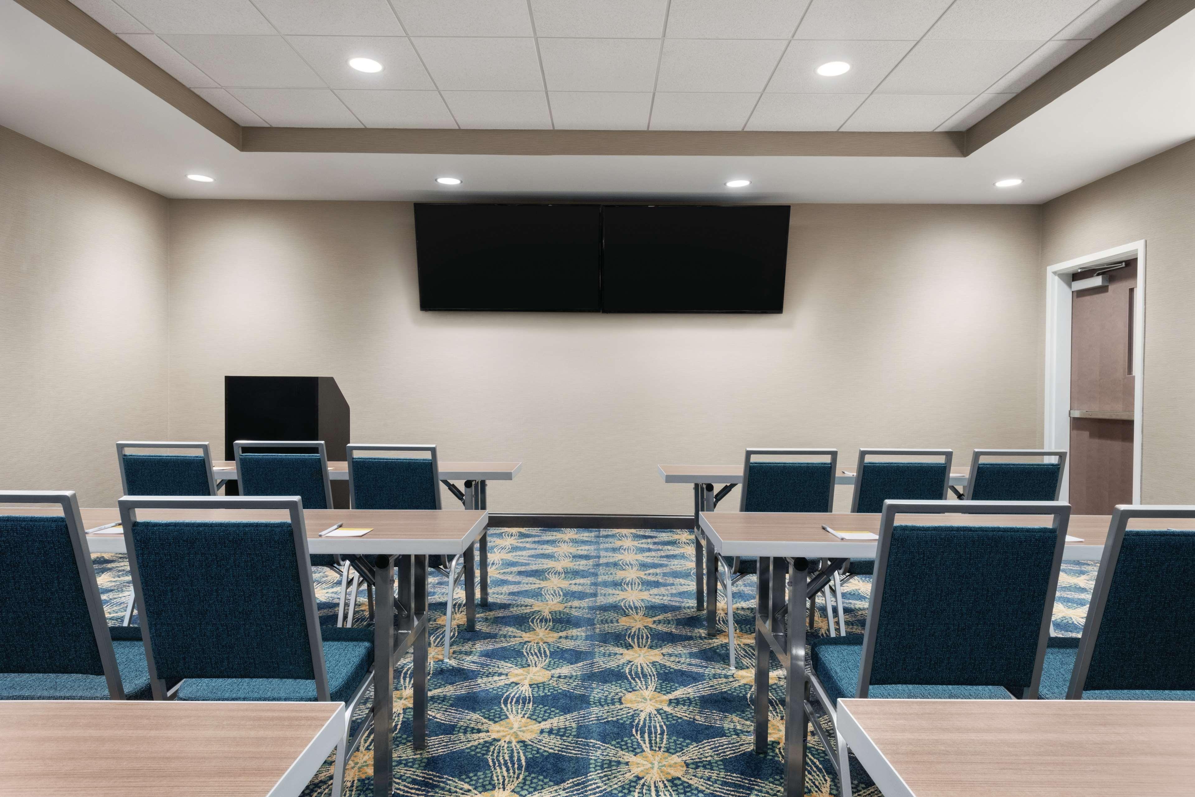 Sala de Reuniones Hampton Inn Champaign Southwest