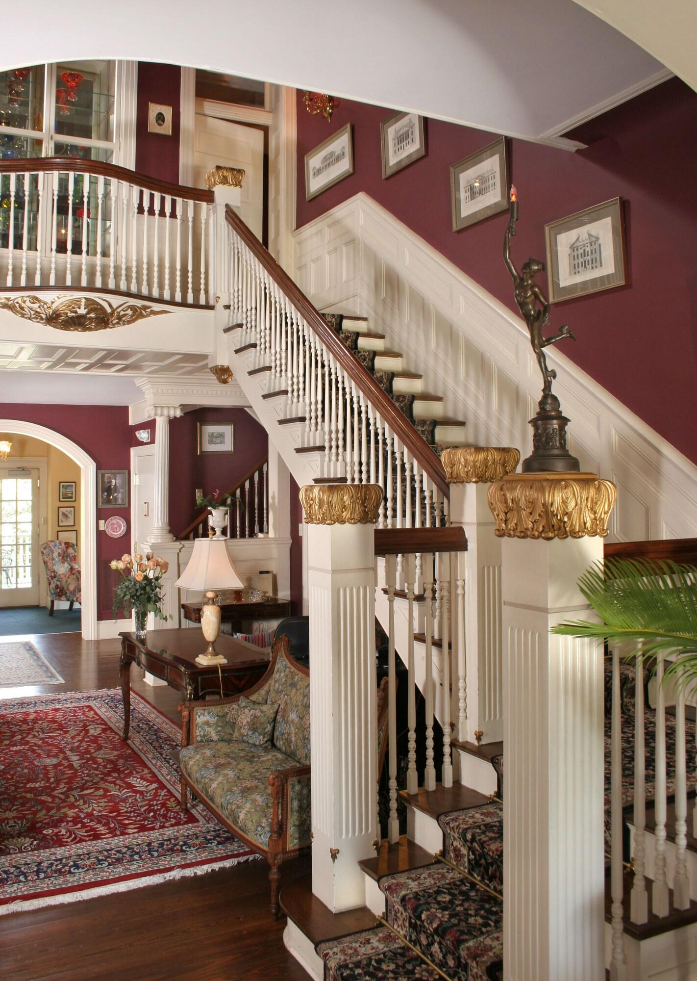 Vista Lobby Noble Inns