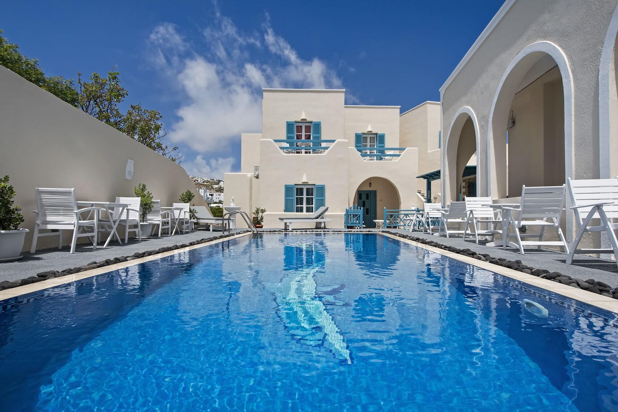 Varios Alizea Villas & Suites