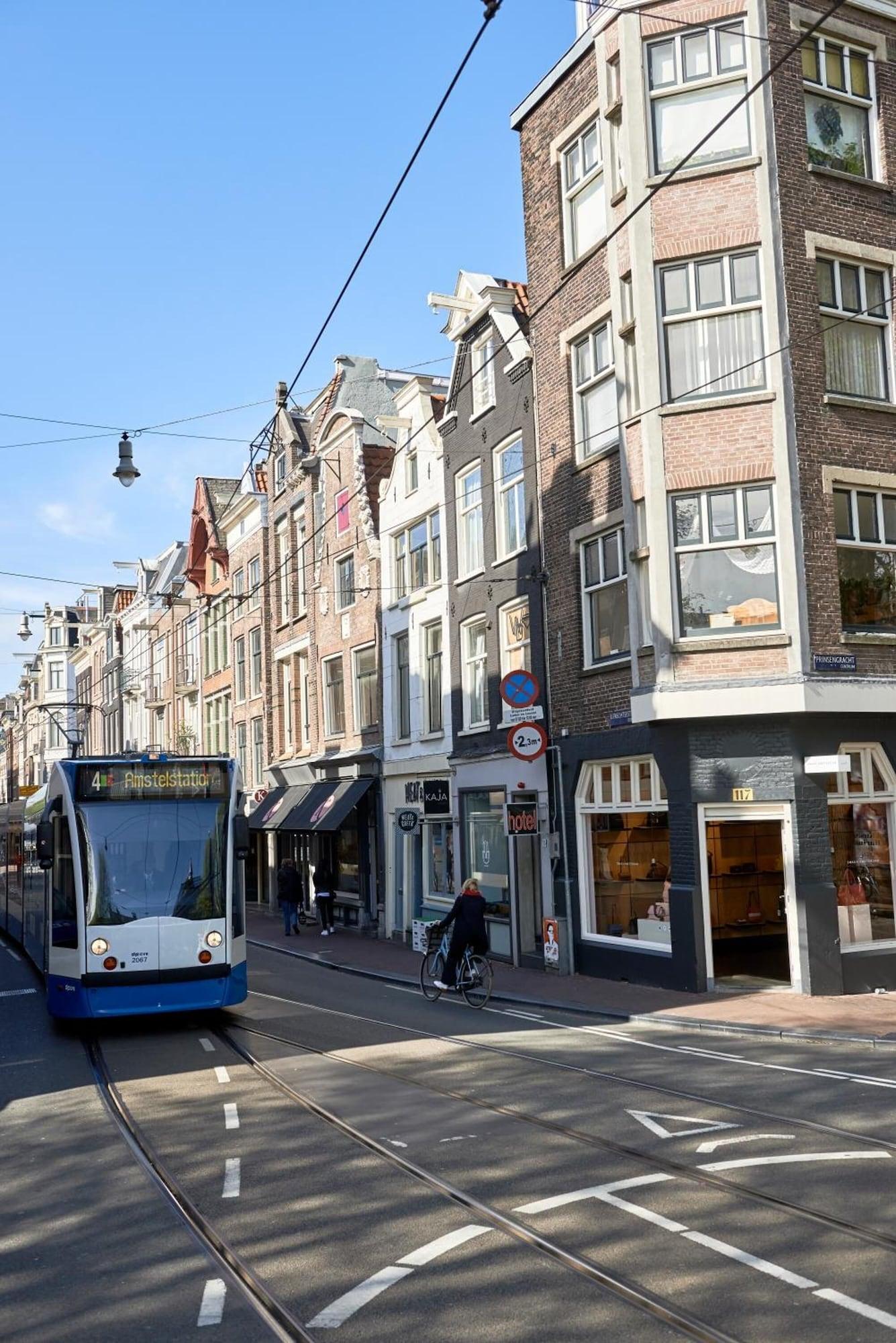 Vista Exterior Townhouse Hotel