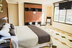 Alojamiento - Hotel Pairumani