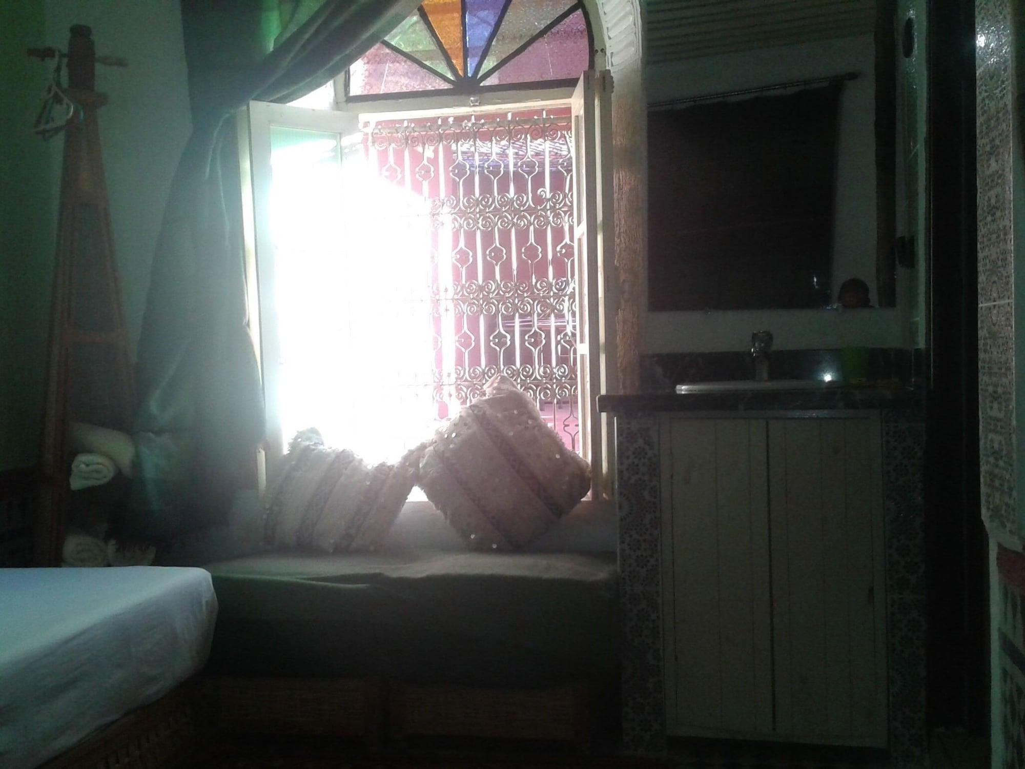 Vista Exterior Riad Azrou