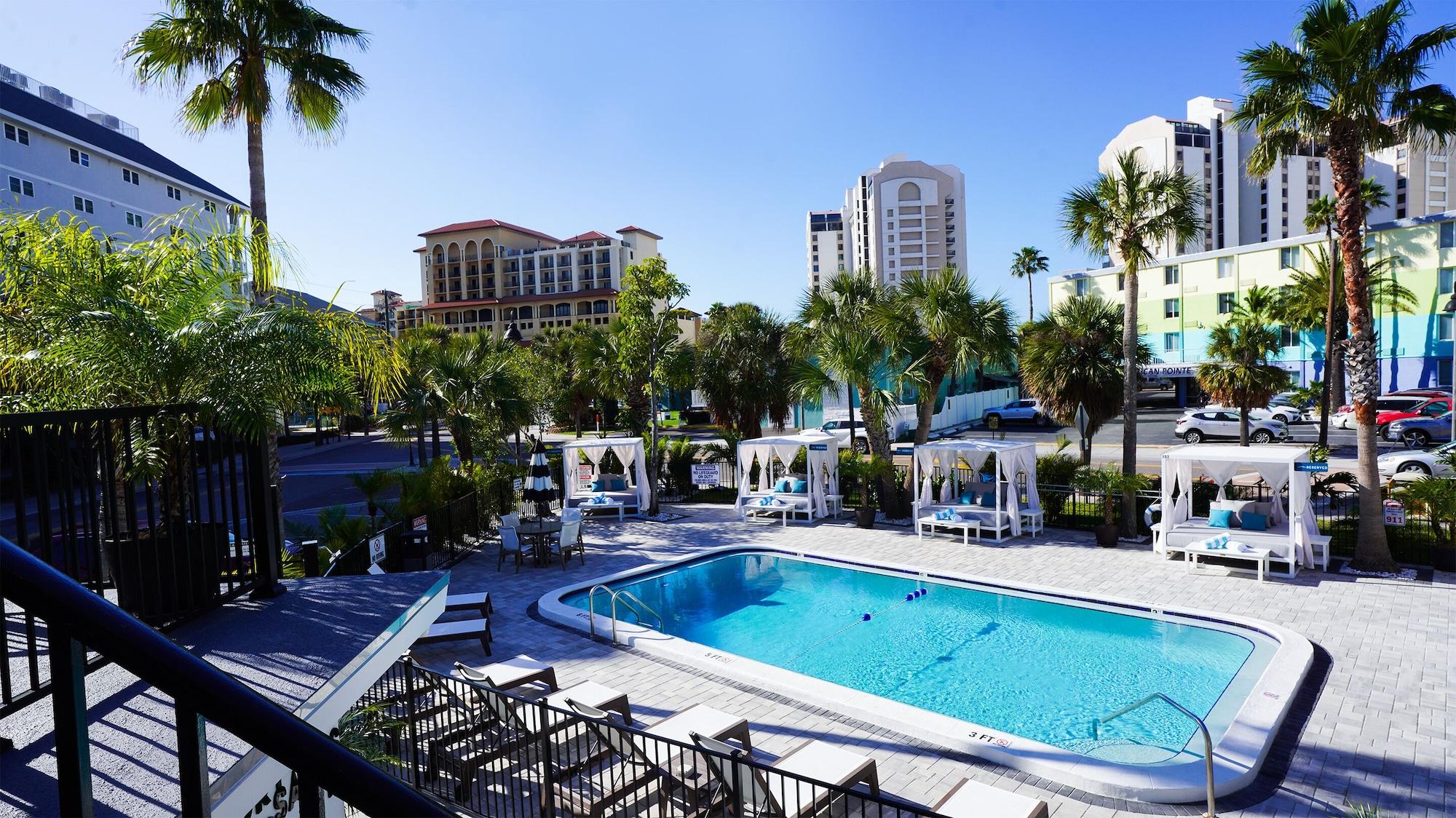 Varios Ivory Sands Beach Suites