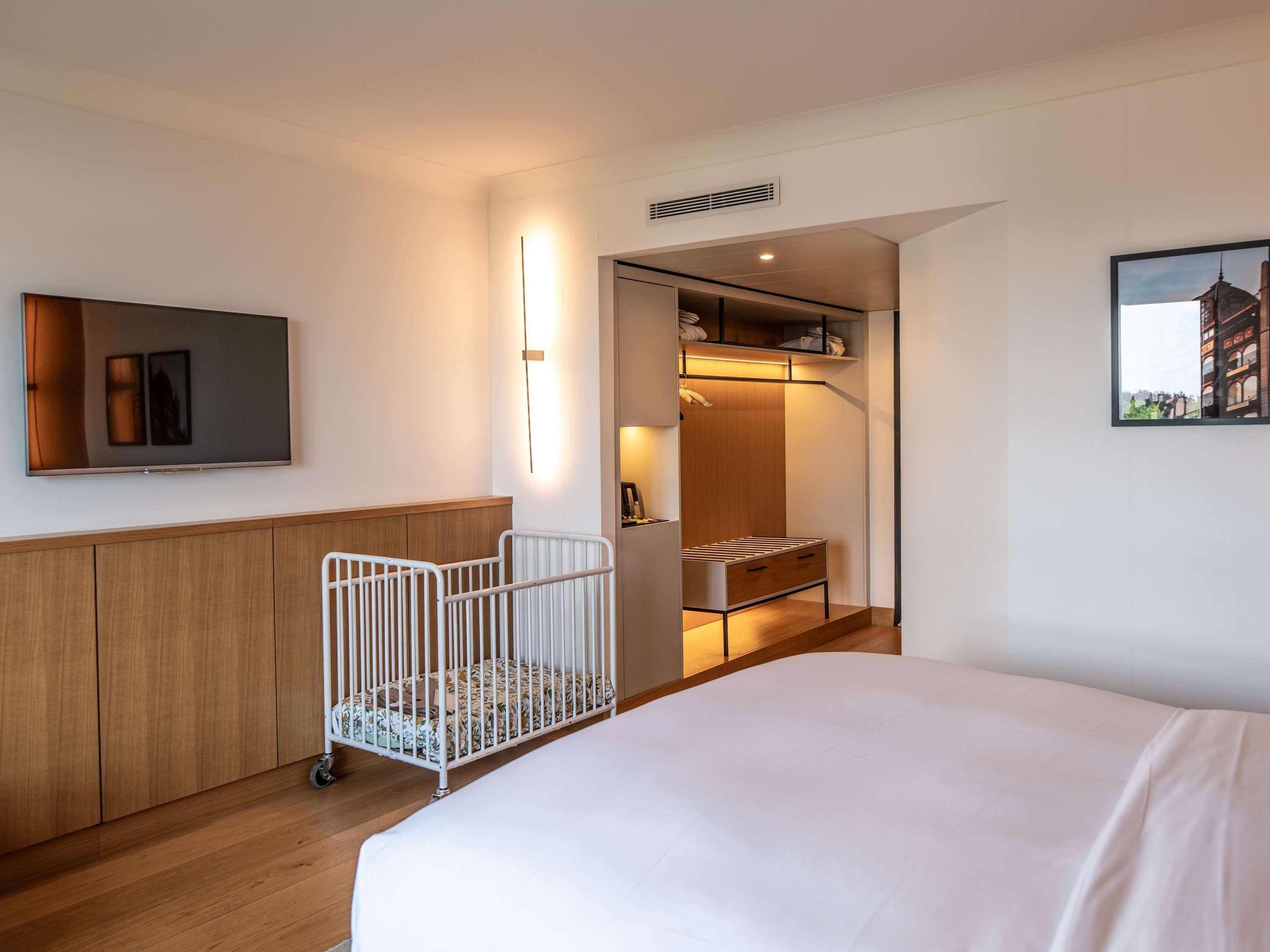 Vista Exterior Le Louise Hotel Brussels - MGallery