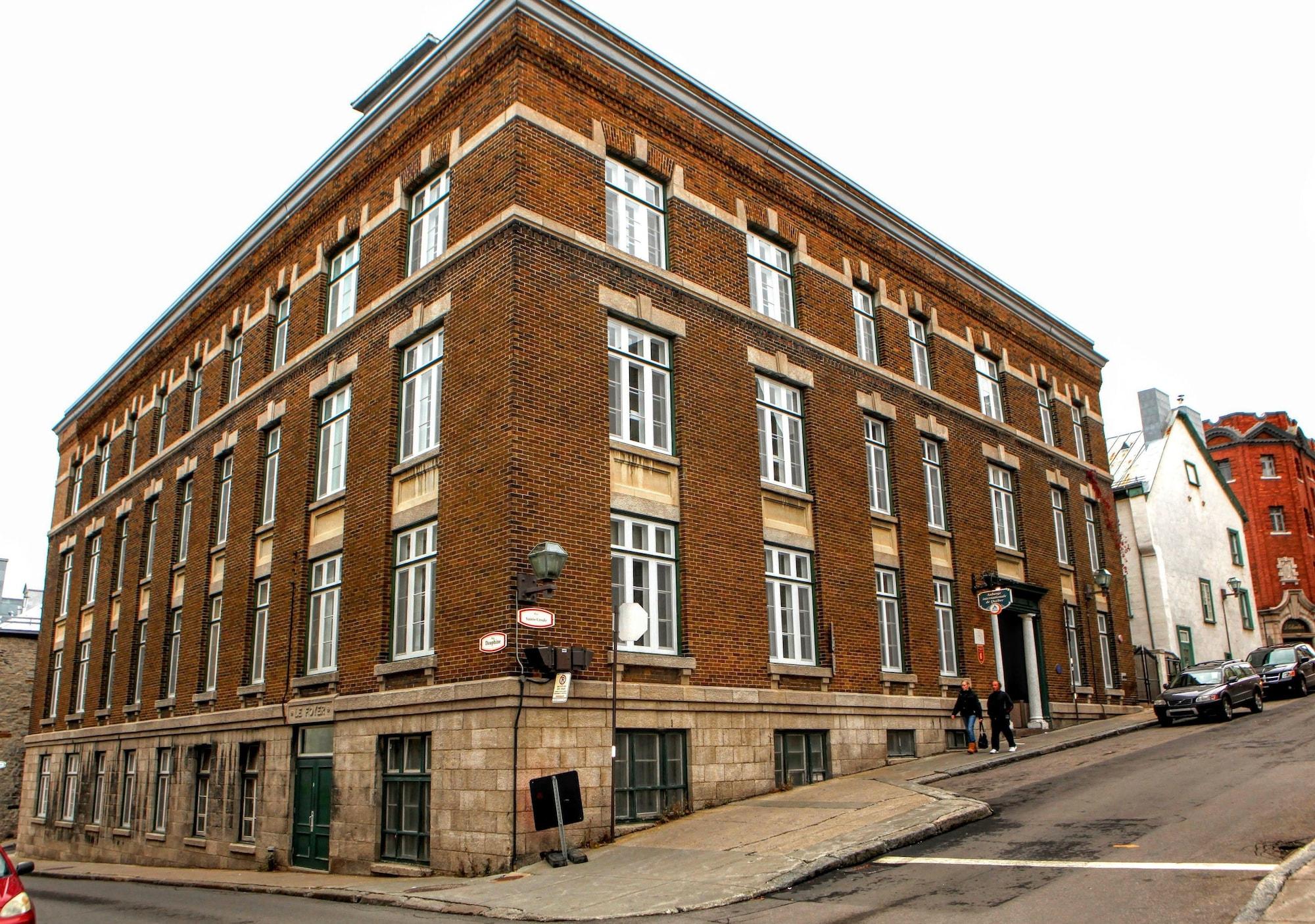 Varios Auberge Internationale de Québec - Hostel