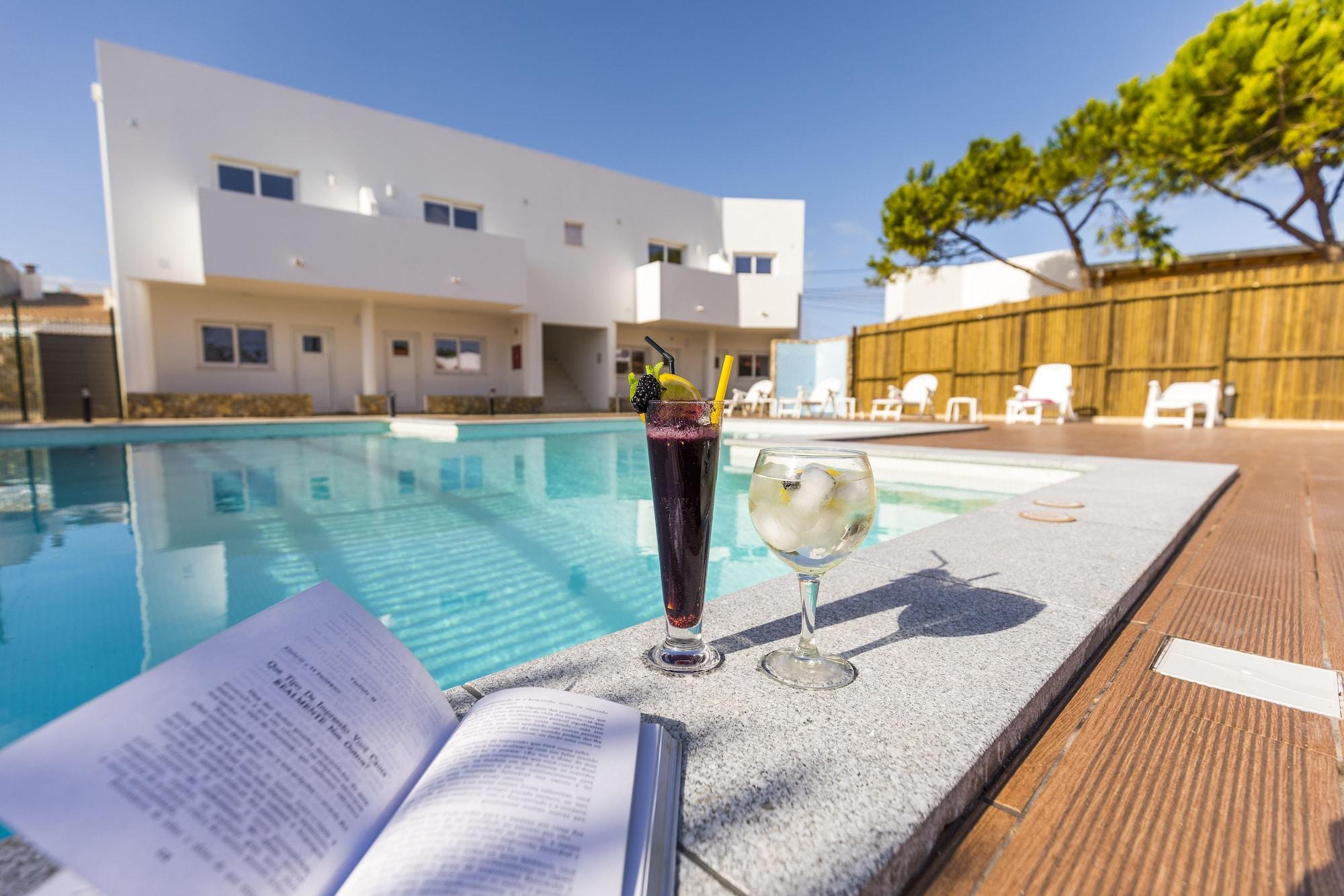 Instalaciones Recreativas Sagres Sun Stay - Surf Camp & Hostel