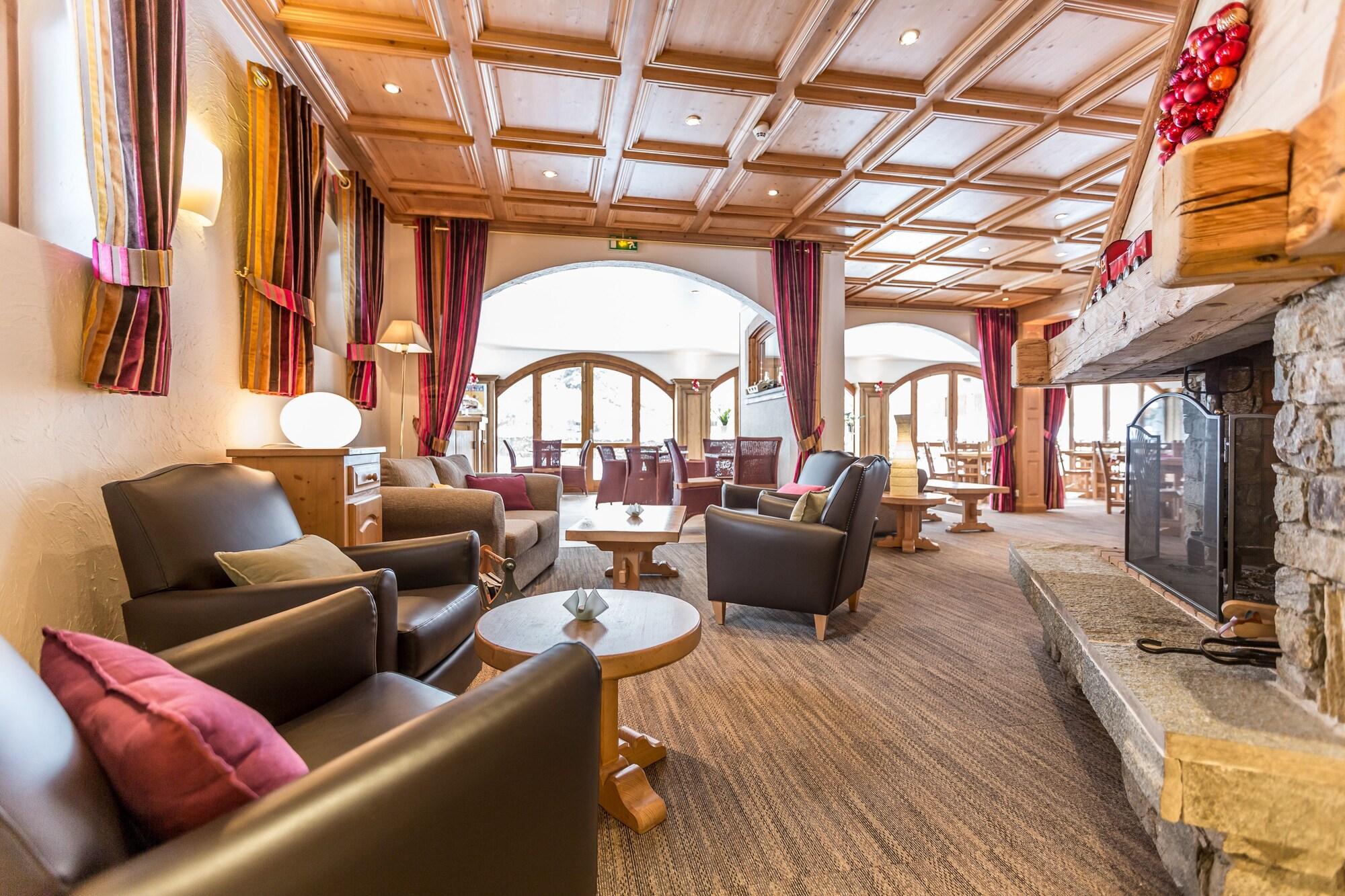 Vista Lobby Hotel L'Oustalet