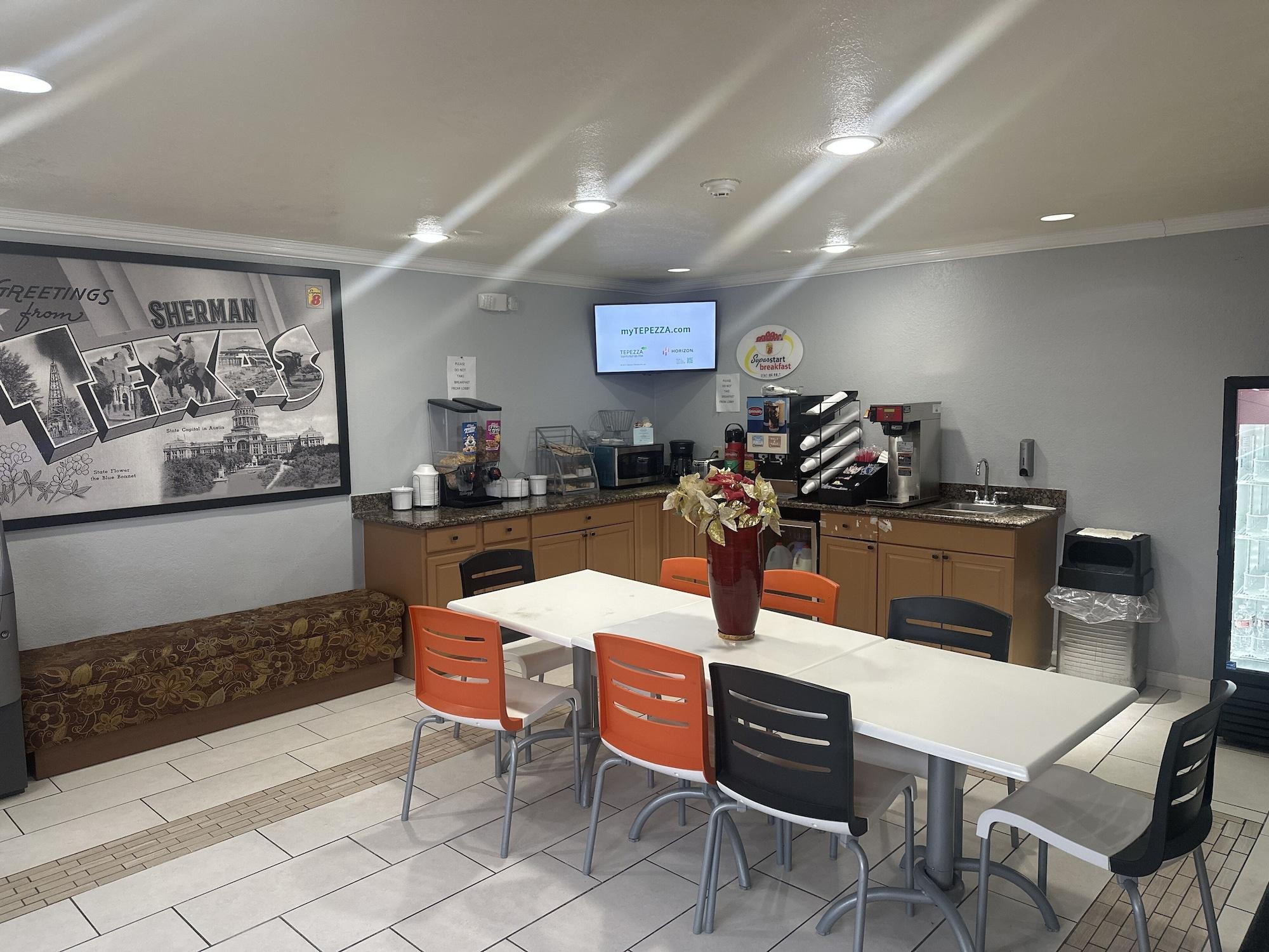 Restaurant Super 8 by Wyndham Sherman