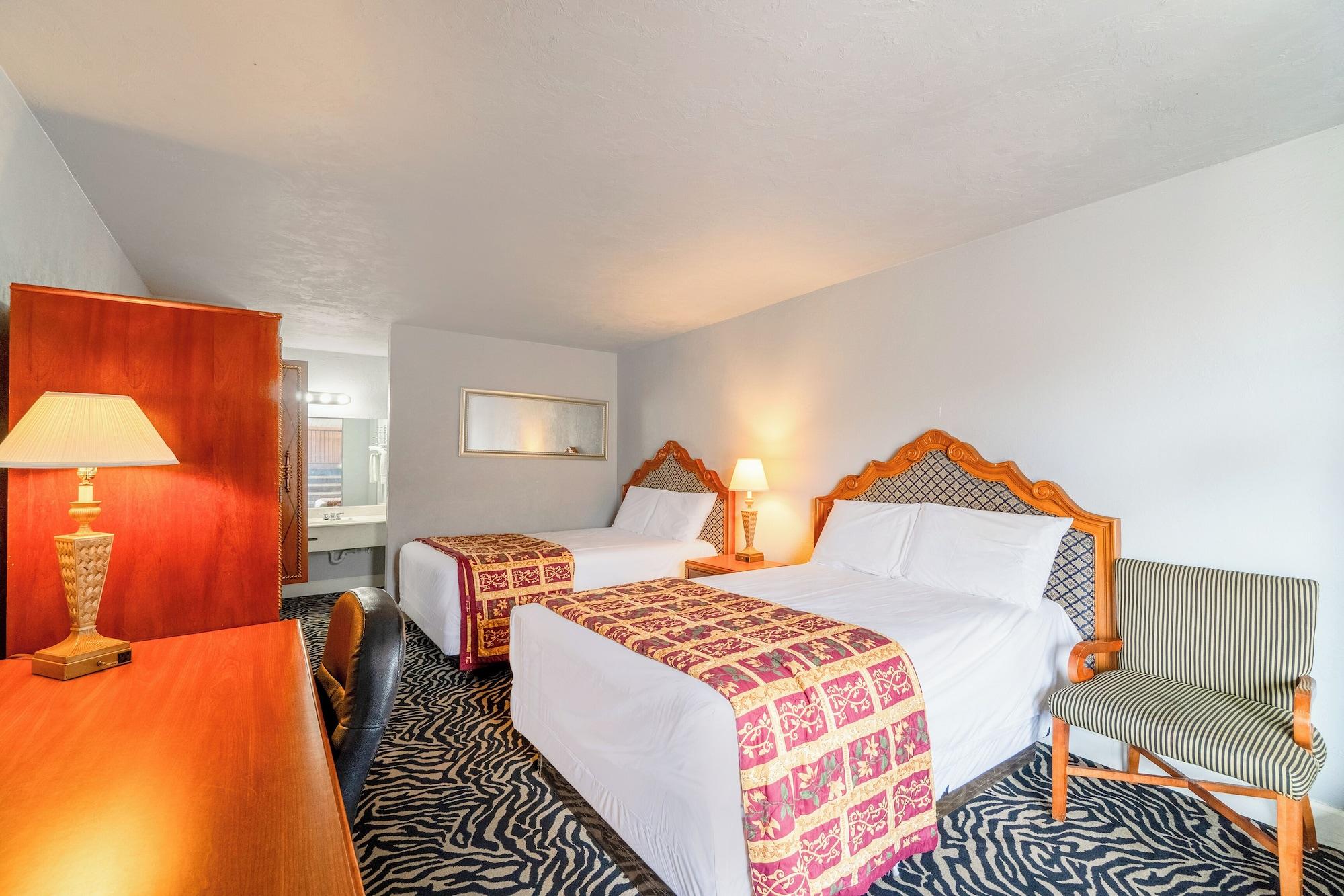 Habitación Castle Inn & Suites by OYO Lawton