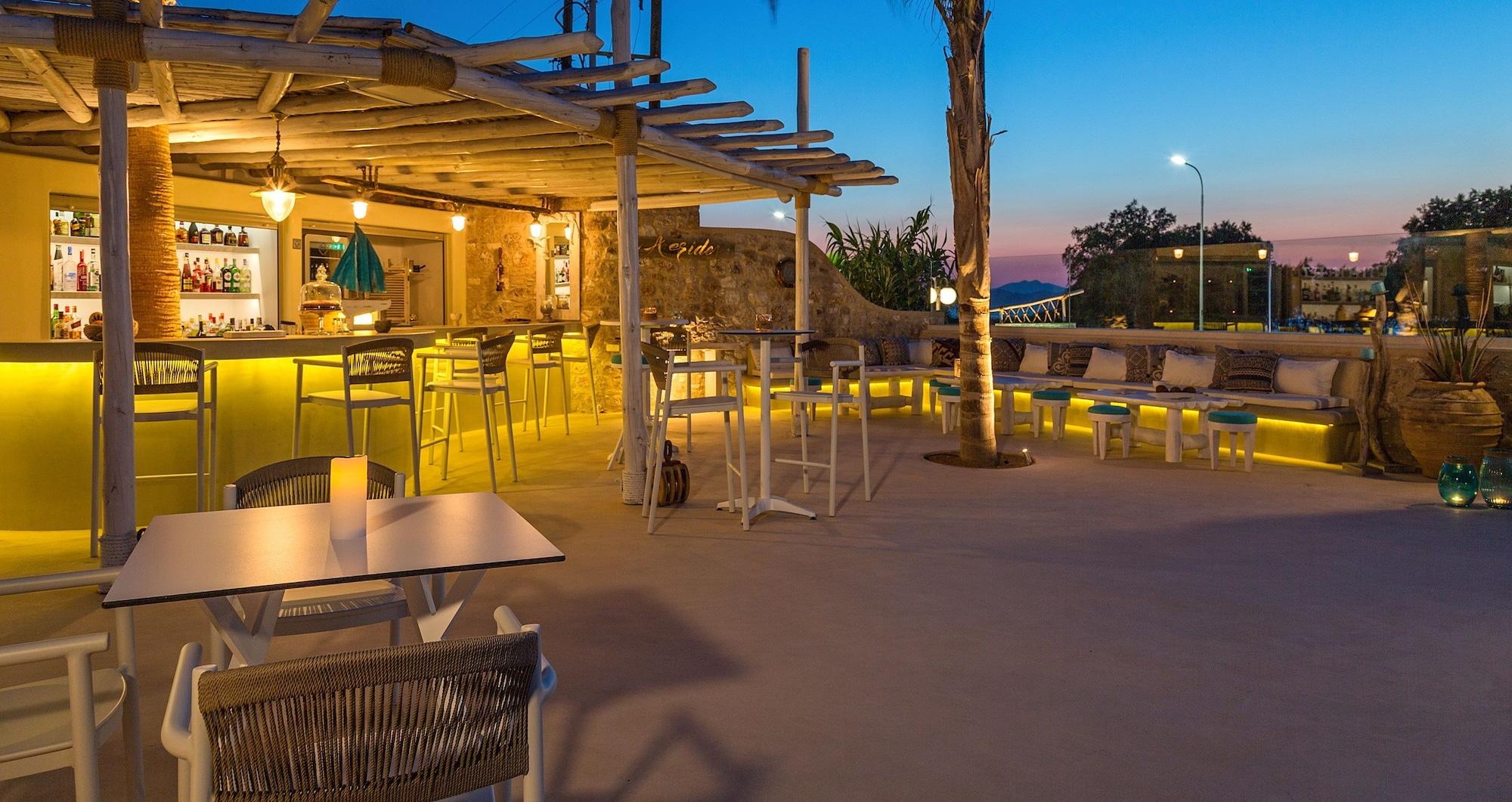 Restaurant White Pearls Luxury Suites - Adults Only