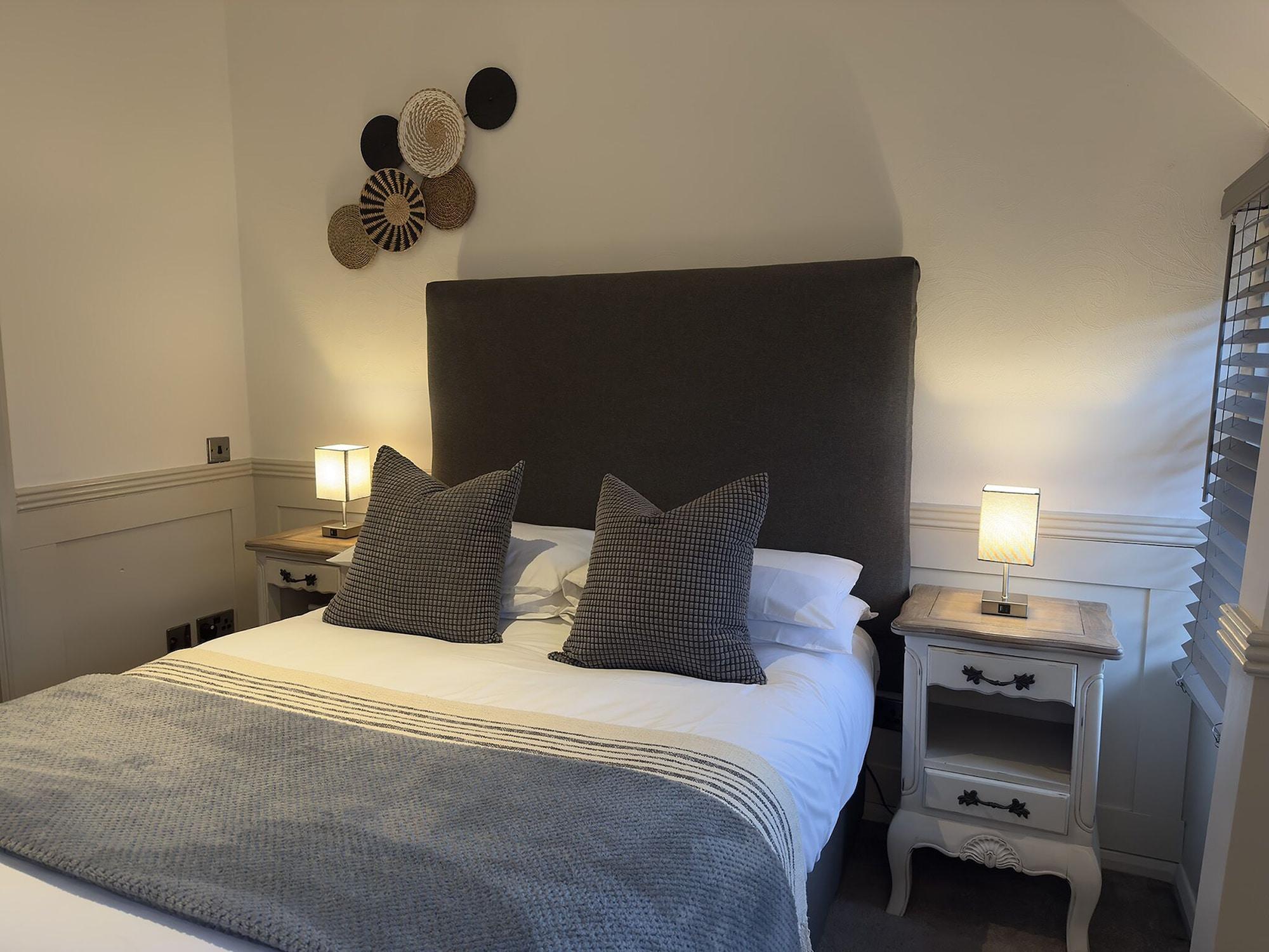 Varios The Blue Anchor Feering