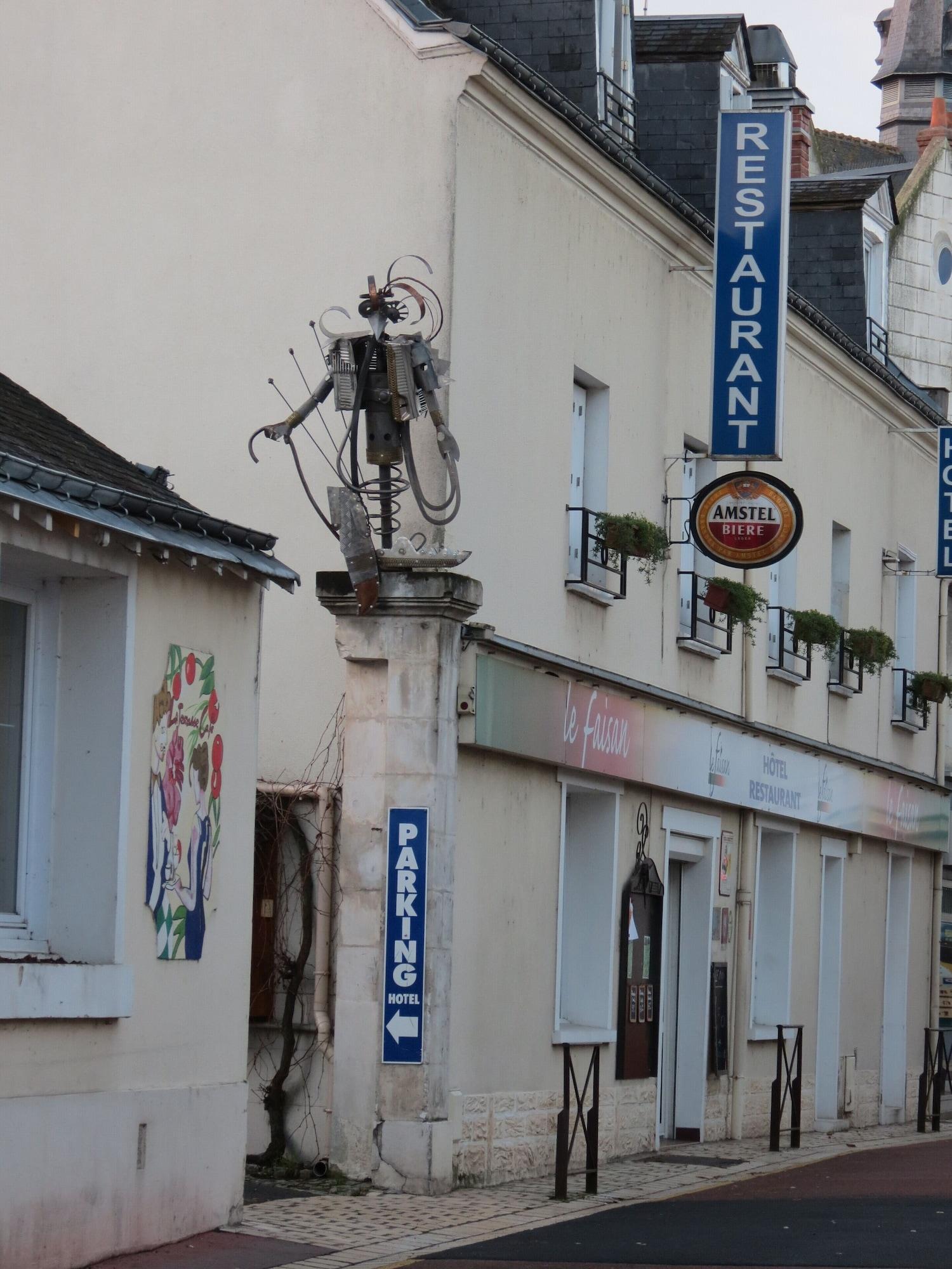 Vista Exterior Hotel Le Faisan