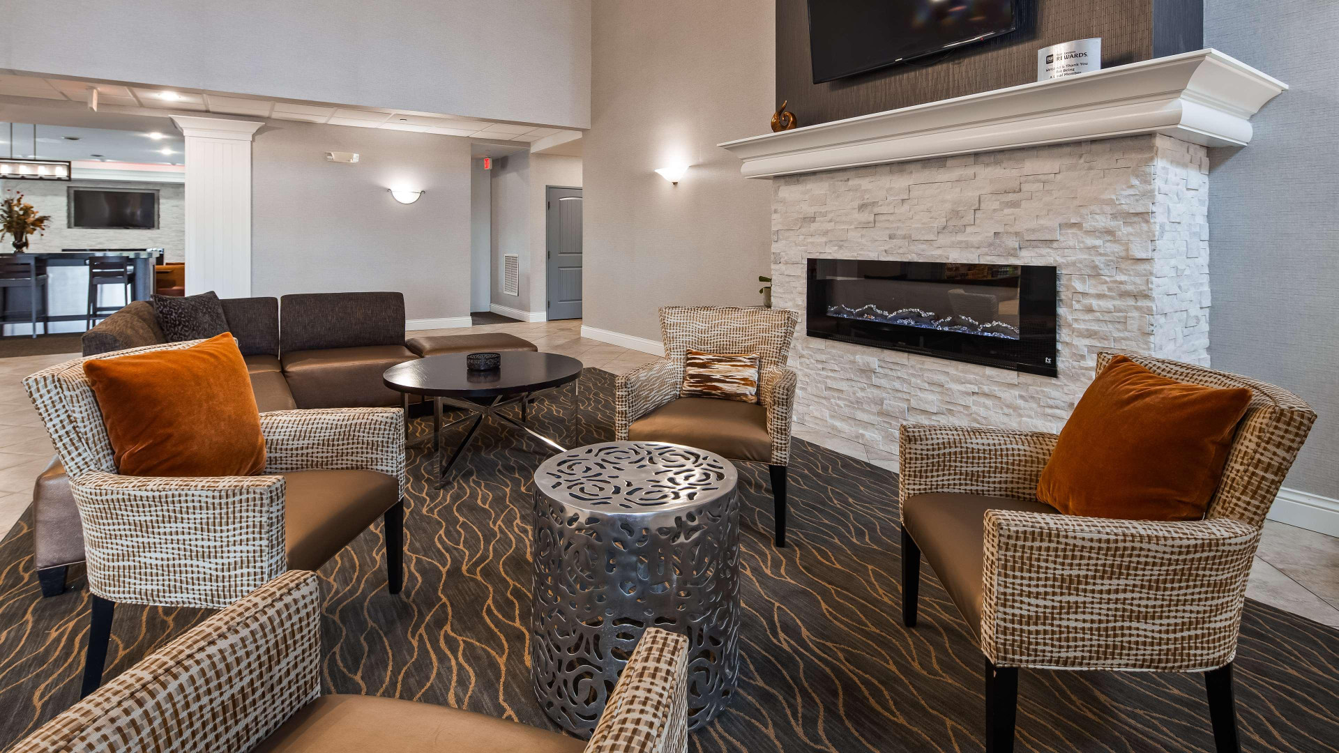 Vista Lobby Best Western Plus Appleton Airport/Mall Hotel