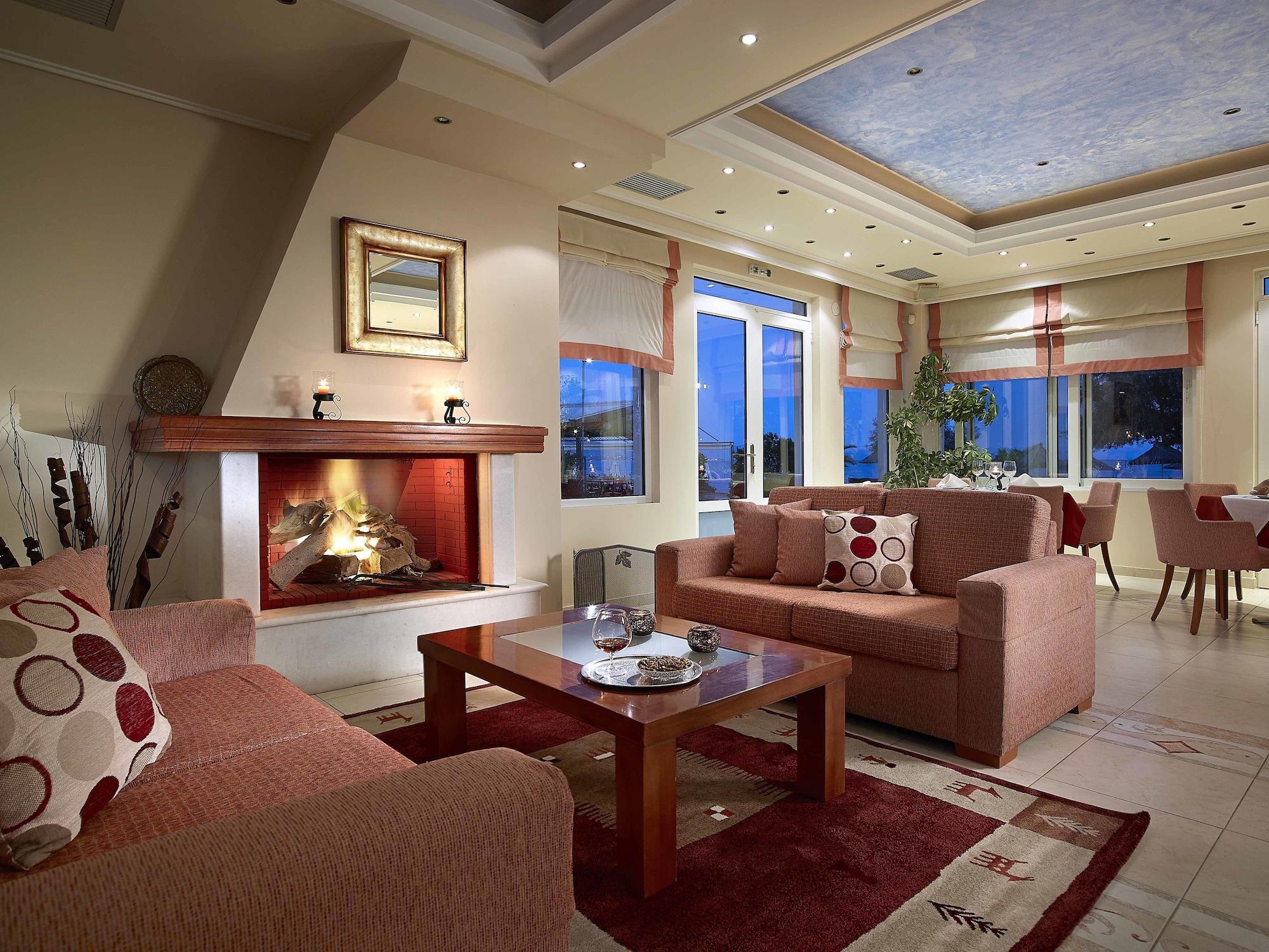 Vista Lobby Avantis Suites Hotel