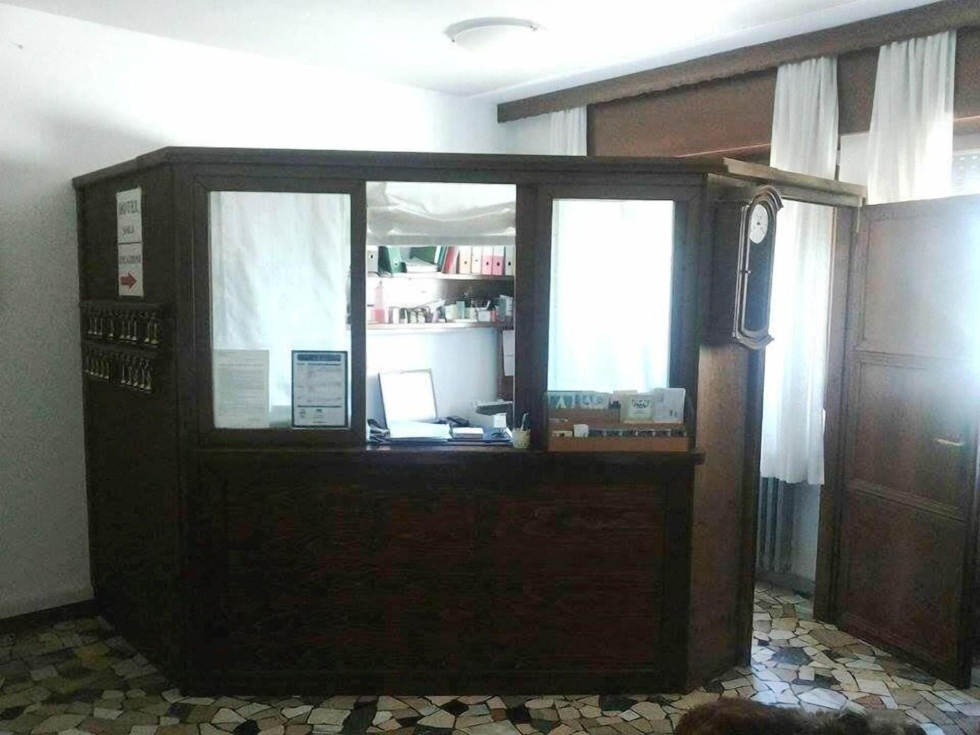 Vista Lobby Hotel Piol